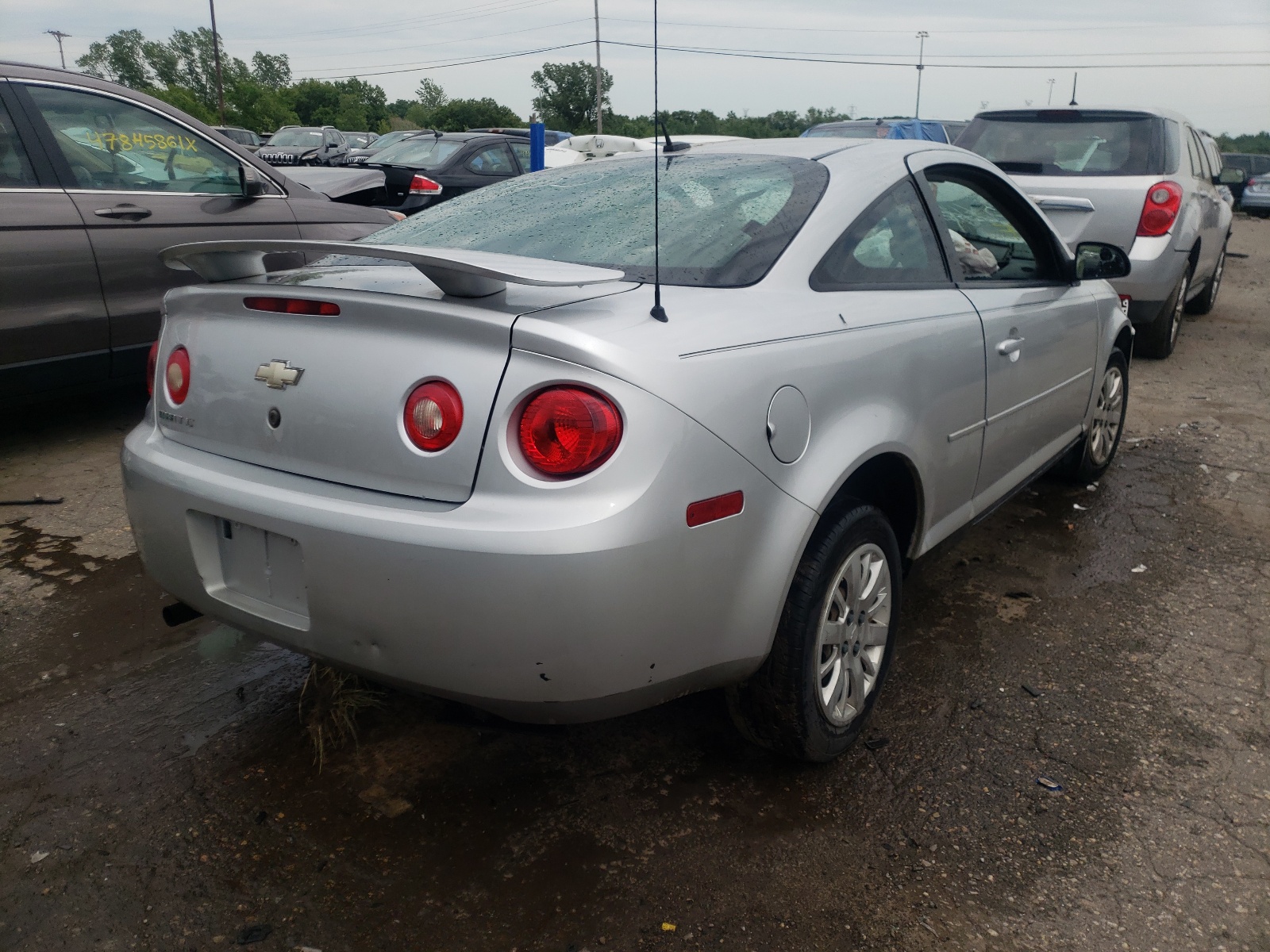 Photo 4 from auction – 2010 CHEVROLET COBALT 1LT with VIN 1G1AD1F53A7222955