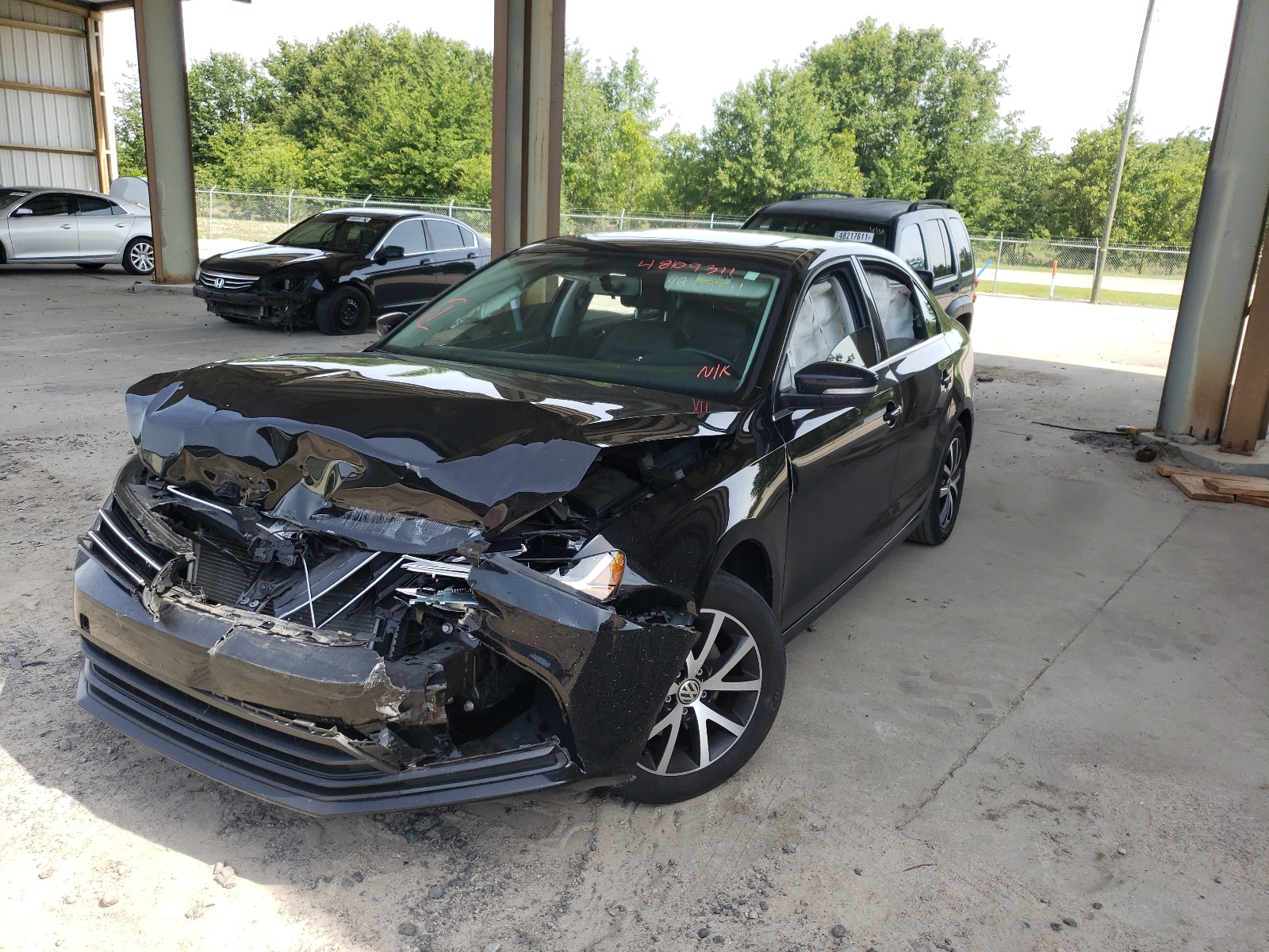 Photo 2 from auction – 2017 VOLKSWAGEN JETTA SE with VIN 3VWDB7AJ9HM339258