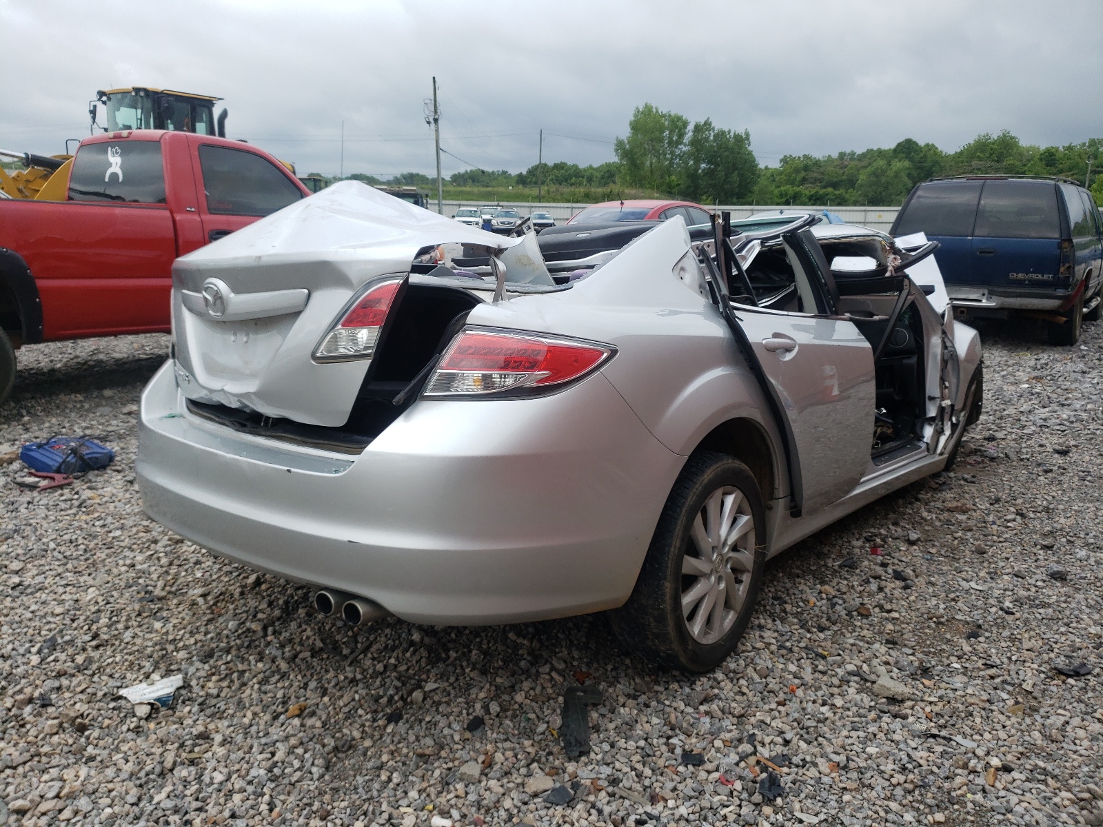 Photo 4 from auction – 2012 MAZDA 6 I with VIN 1YVHZ8DH6C5M08995
