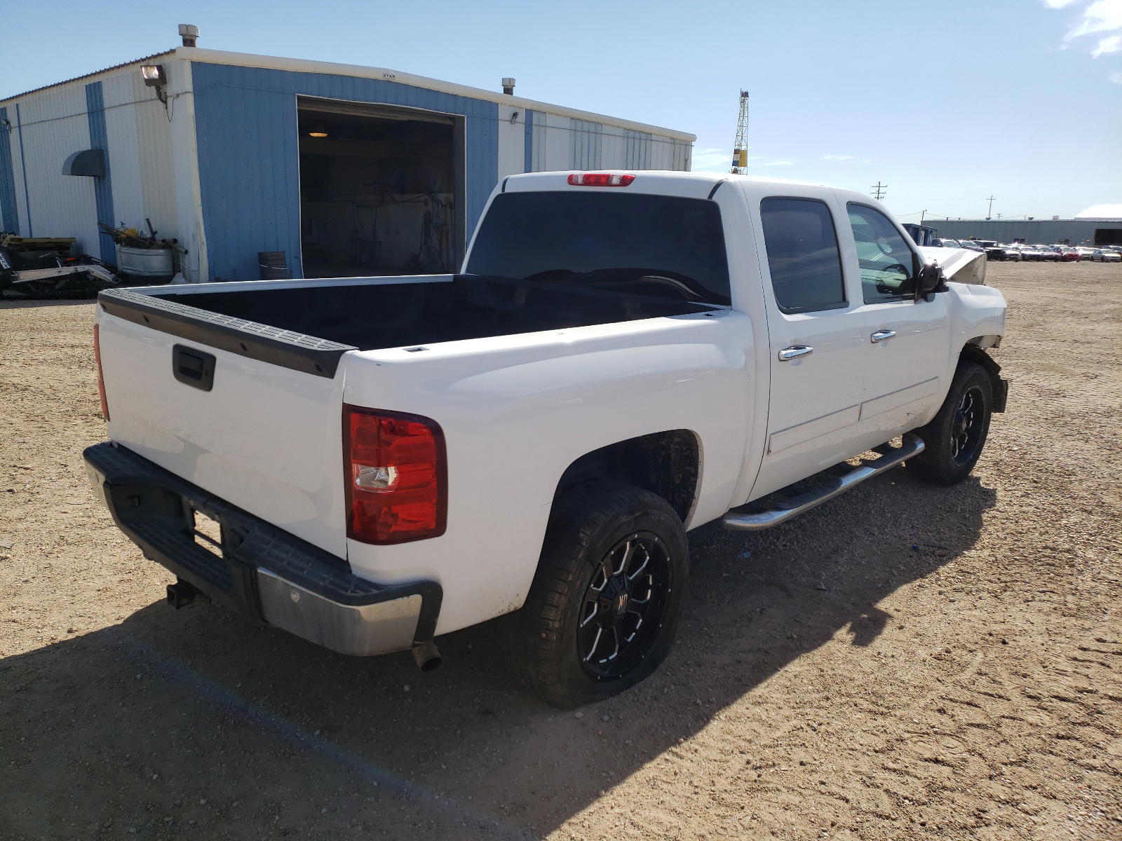 Photo 4 from auction – 2011 CHEVROLET SILVERADO with VIN 3GCPKSE32BG245260