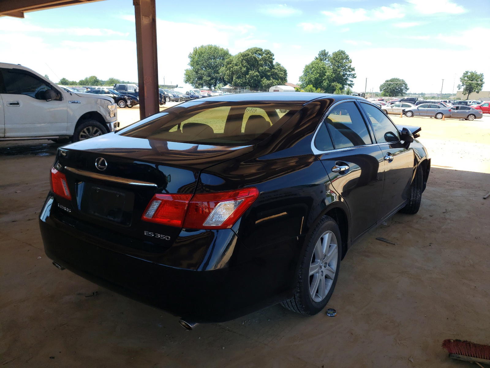 Photo 4 from auction – 2008 LEXUS ES 350 with VIN JTHBJ46G482205210