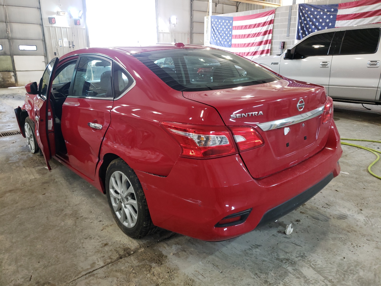 Photo 3 from auction – 2019 NISSAN SENTRA S with VIN 3N1AB7AP2KL609845