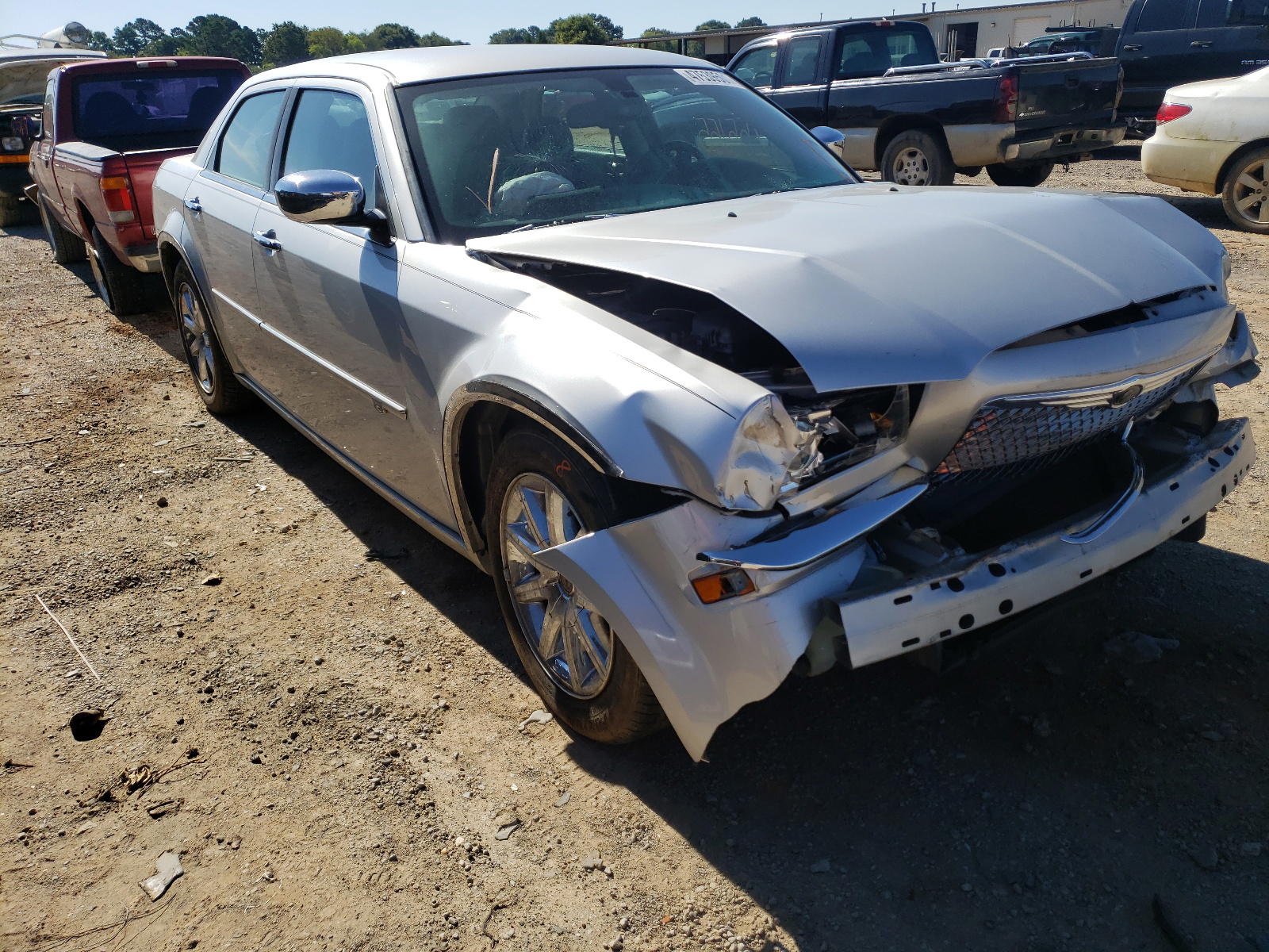 CHRYSLER 300C 2010 with VIN 2C3CA6CT9AH126670 - Photo from auction