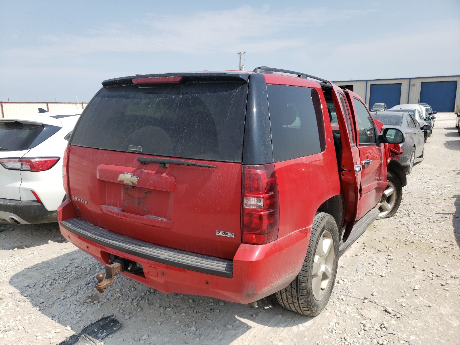 Photo 4 from auction – 2008 CHEVROLET TAHOE C150 with VIN 1GNFC13098R266263