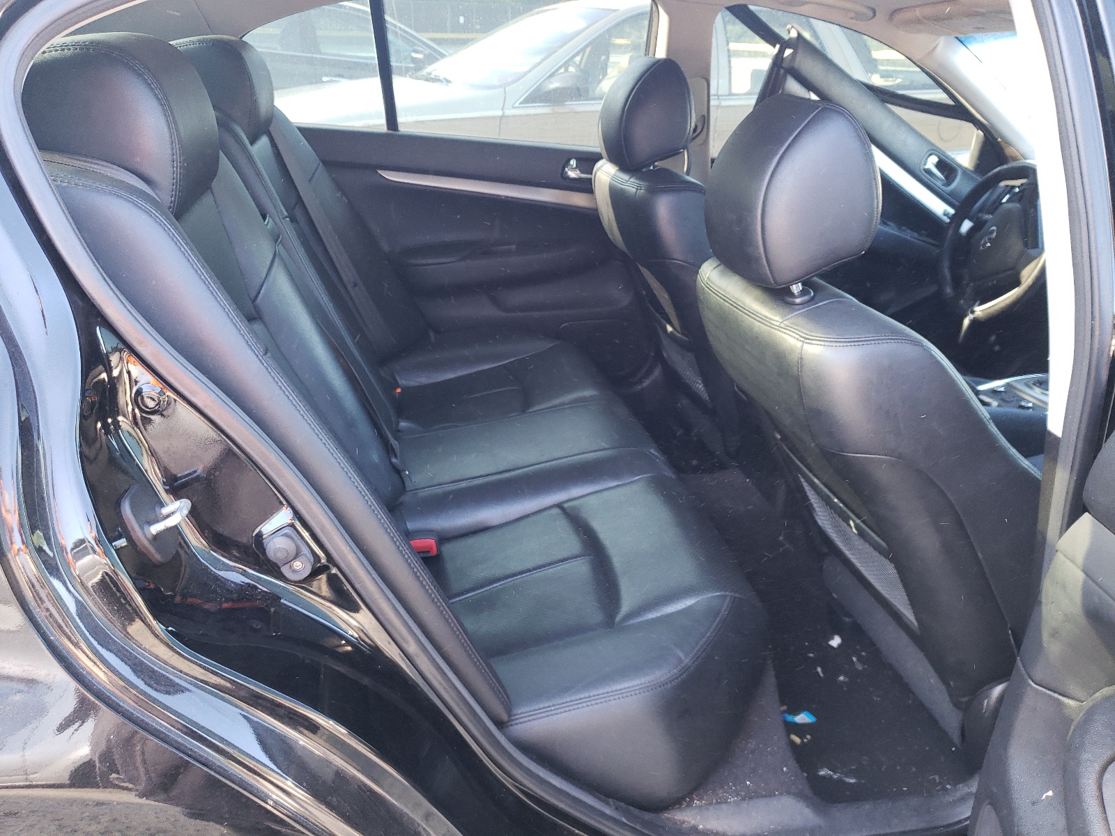 Photo 6 from auction – 2012 INFINITI G25 with VIN JN1DV6AR7CM730975