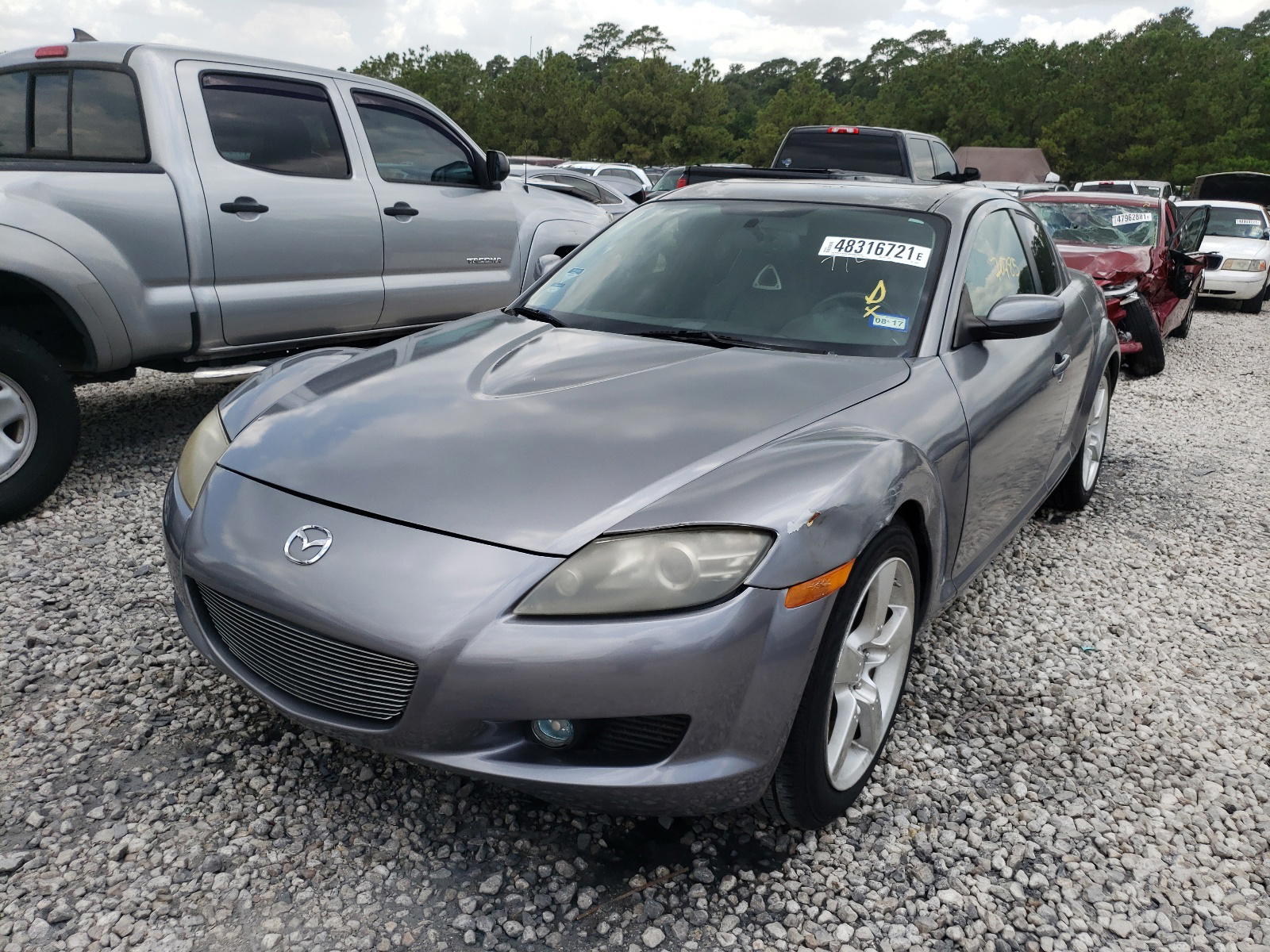 Photo 2 from auction – 2004 MAZDA RX8 with VIN JM1FE17N840140645
