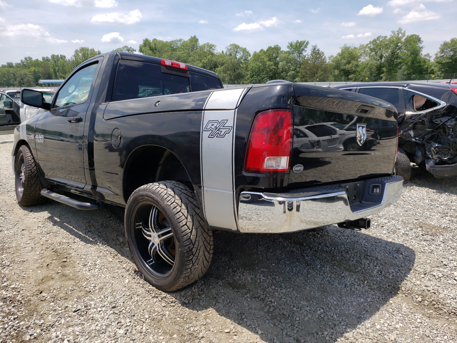 Photo 3 from auction – 2013 RAM 1500 ST with VIN 3C6JR7ATXDG504544