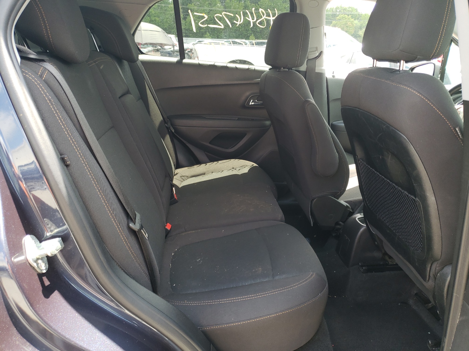 Photo 6 from auction – 2019 CHEVROLET TRAX LS with VIN 3GNCJNSB1KL229712