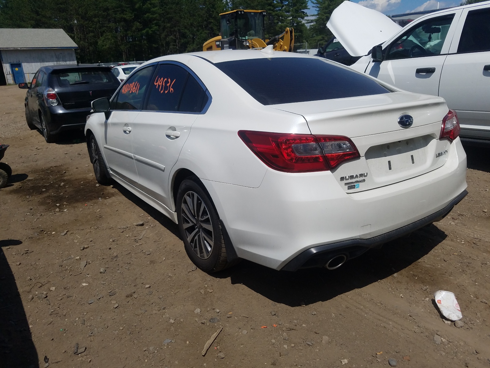 Photo 3 from auction – 2018 SUBARU LEGACY 2.5 with VIN 4S3BNAC65J3025041