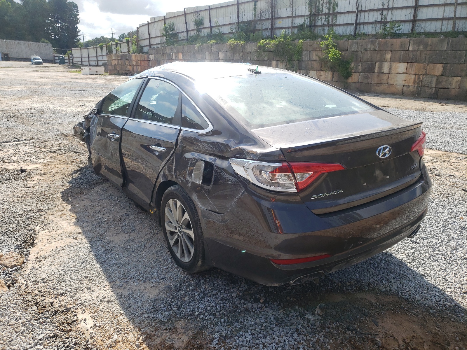 Photo 3 from auction – 2016 HYUNDAI SONATA SPO with VIN 5NPE34AF6GH425288