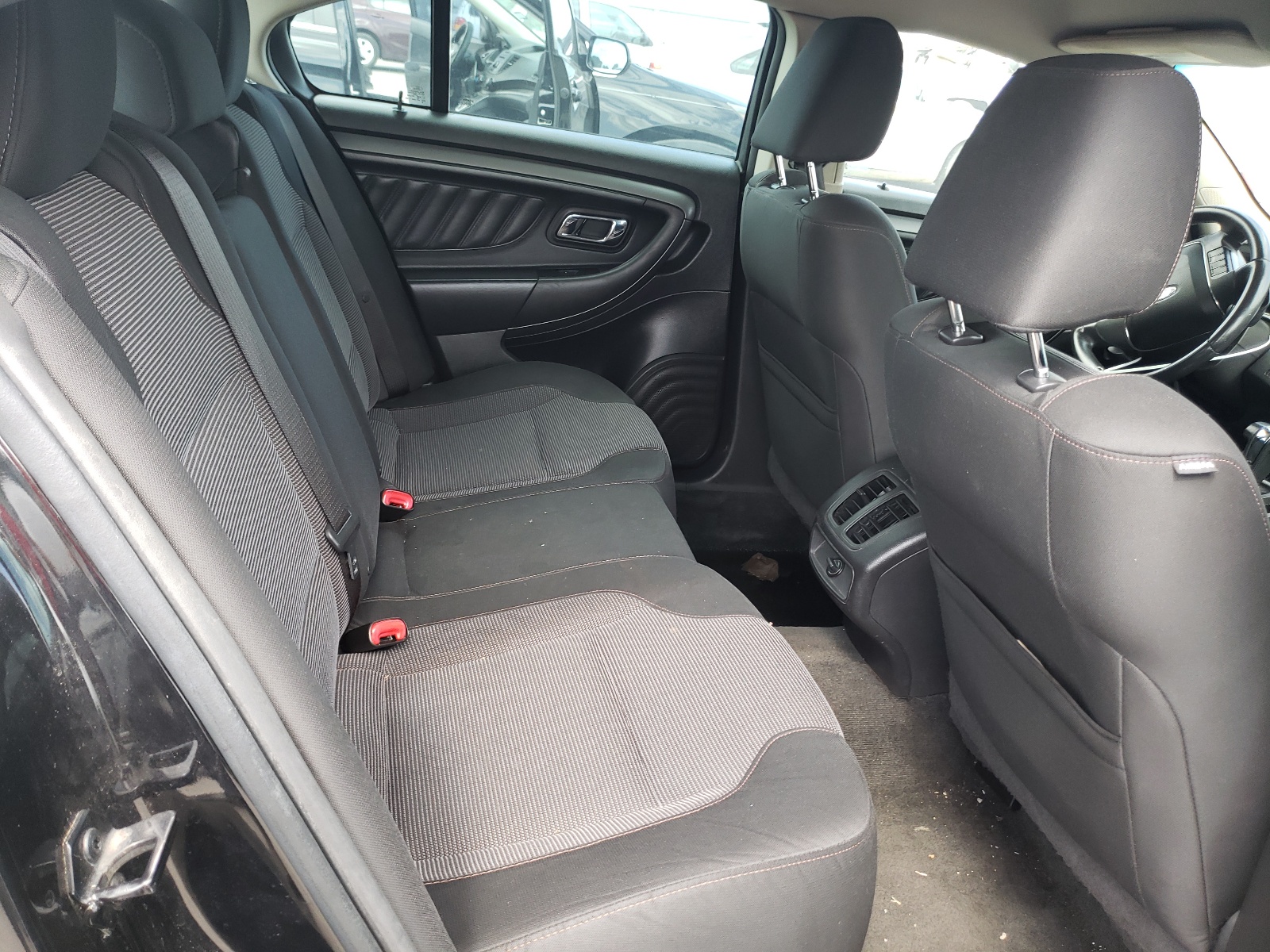Zdjęcie 6 z aukcji – 2011 FORD TAURUS SEL z VIN 1FAHP2HW4BG159915