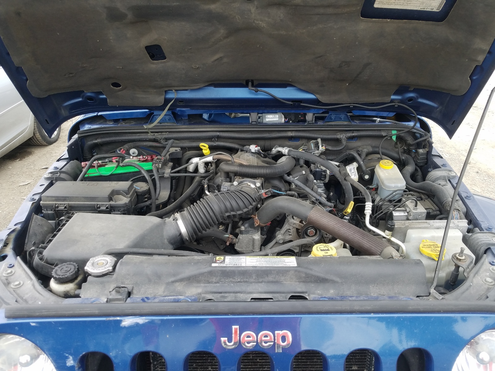 Photo 7 from auction – 2010 JEEP WRANGLER U with VIN 1J4BA5H10AL135215