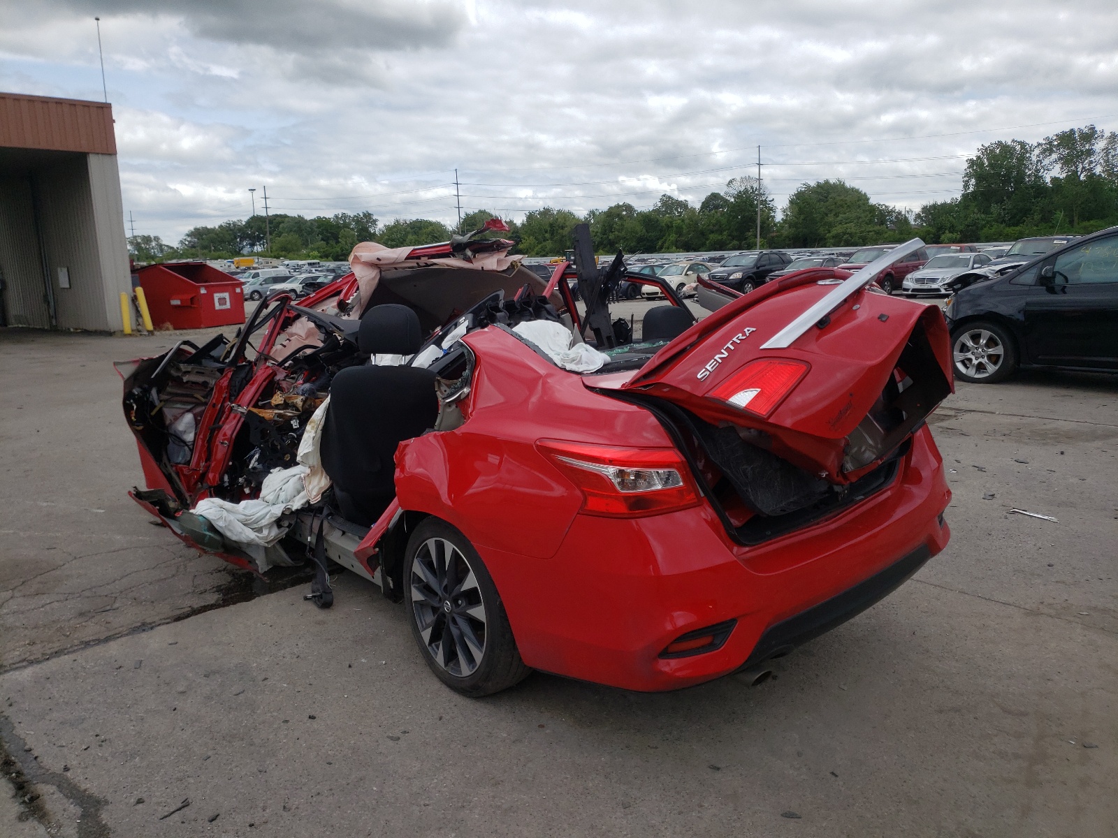 Photo 3 from auction – 2019 NISSAN SENTRA S with VIN 3N1AB7AP1KY353216