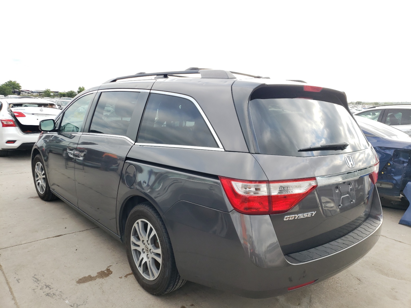 Photo 3 from auction – 2012 HONDA ODYSSEY EX with VIN 5FNRL5H63CB116514