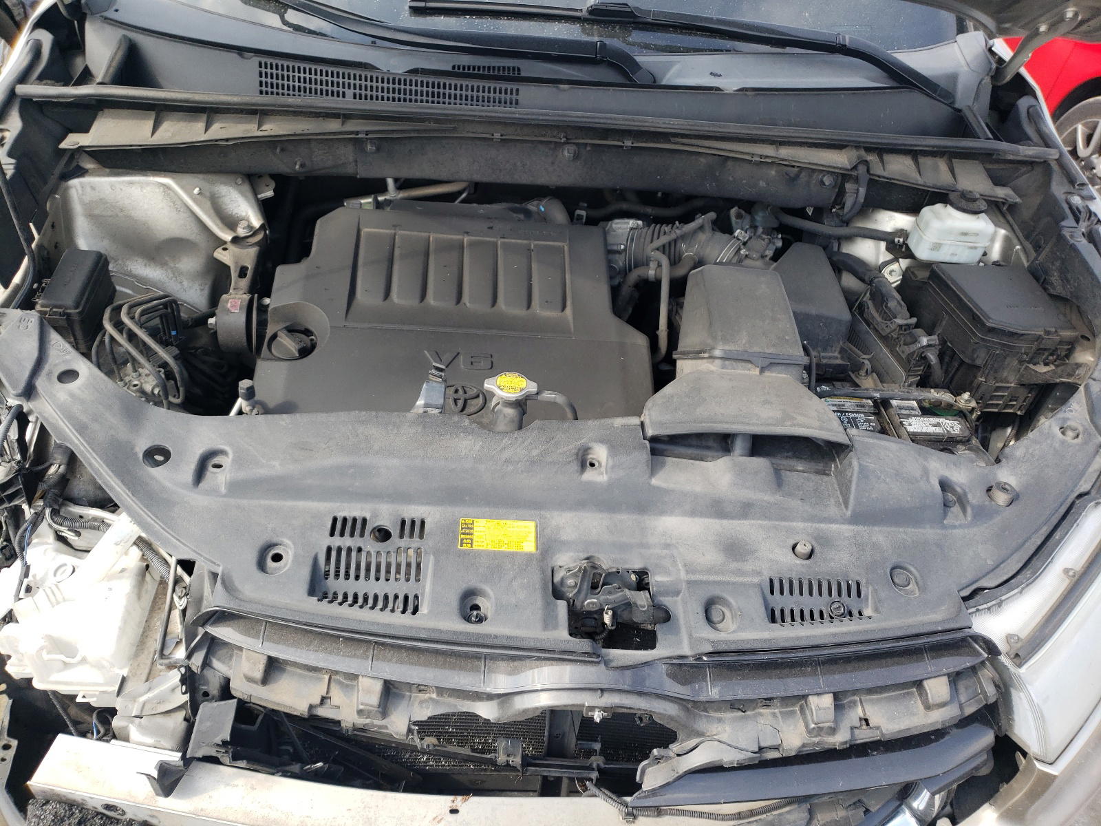 Photo 7 from auction – 2014 TOYOTA HIGHLANDER with VIN 5TDKKRFH7ES021727