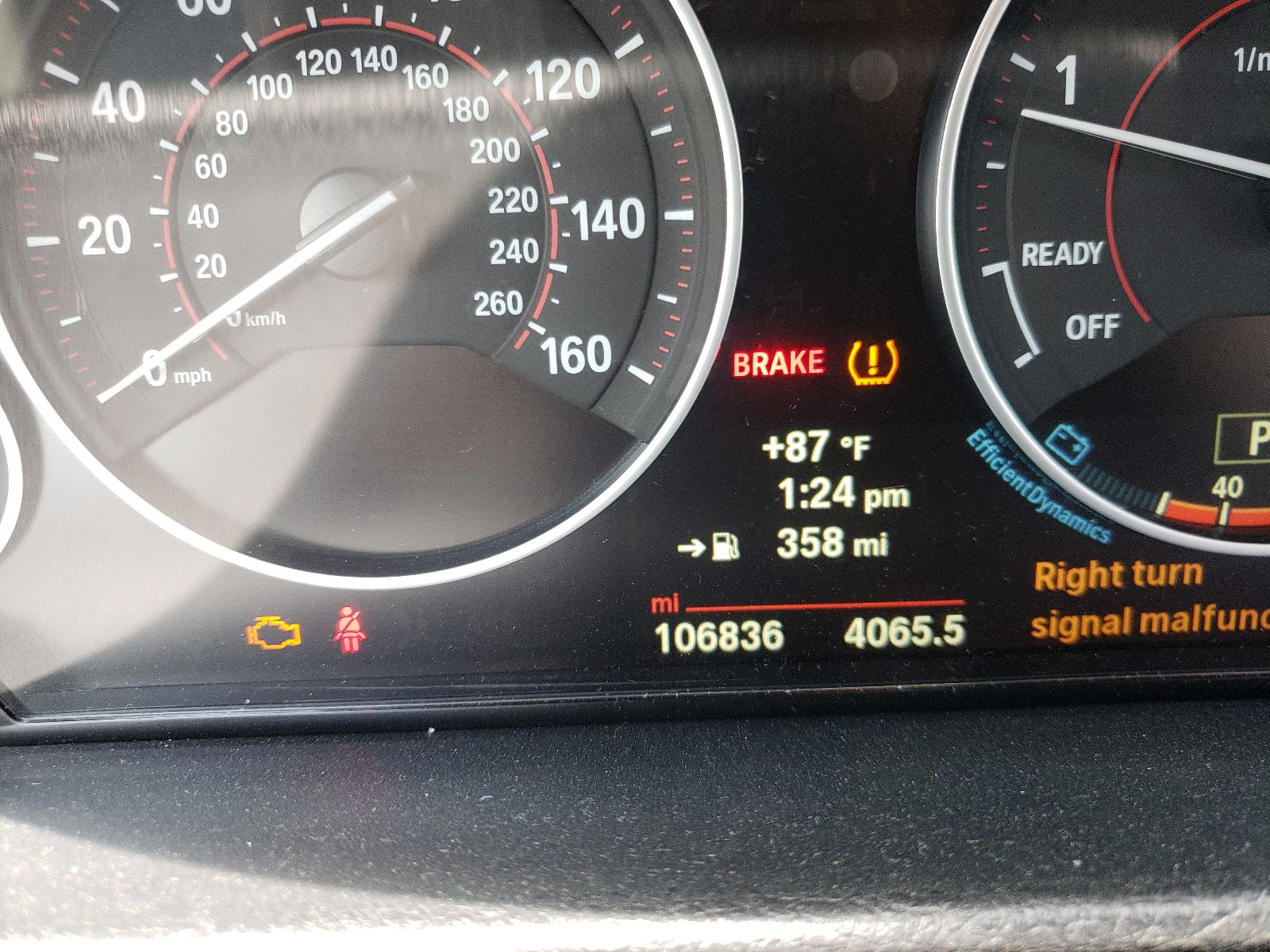 Photo 8 from auction – 2014 BMW 328 D with VIN WBA3D3C51EK153618