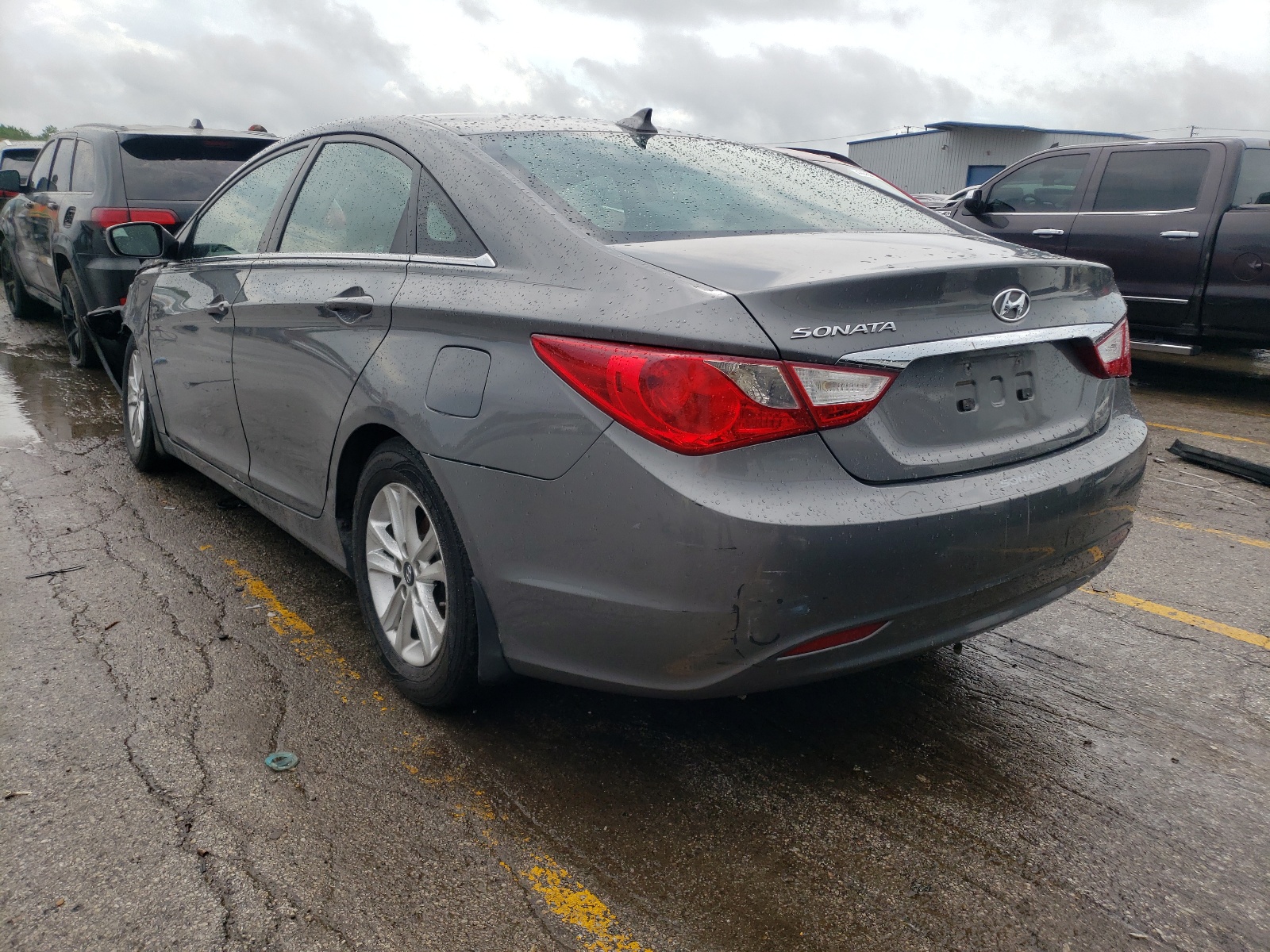 Photo 3 from auction – 2013 HYUNDAI SONATA GLS with VIN 5NPEB4AC6DH505517