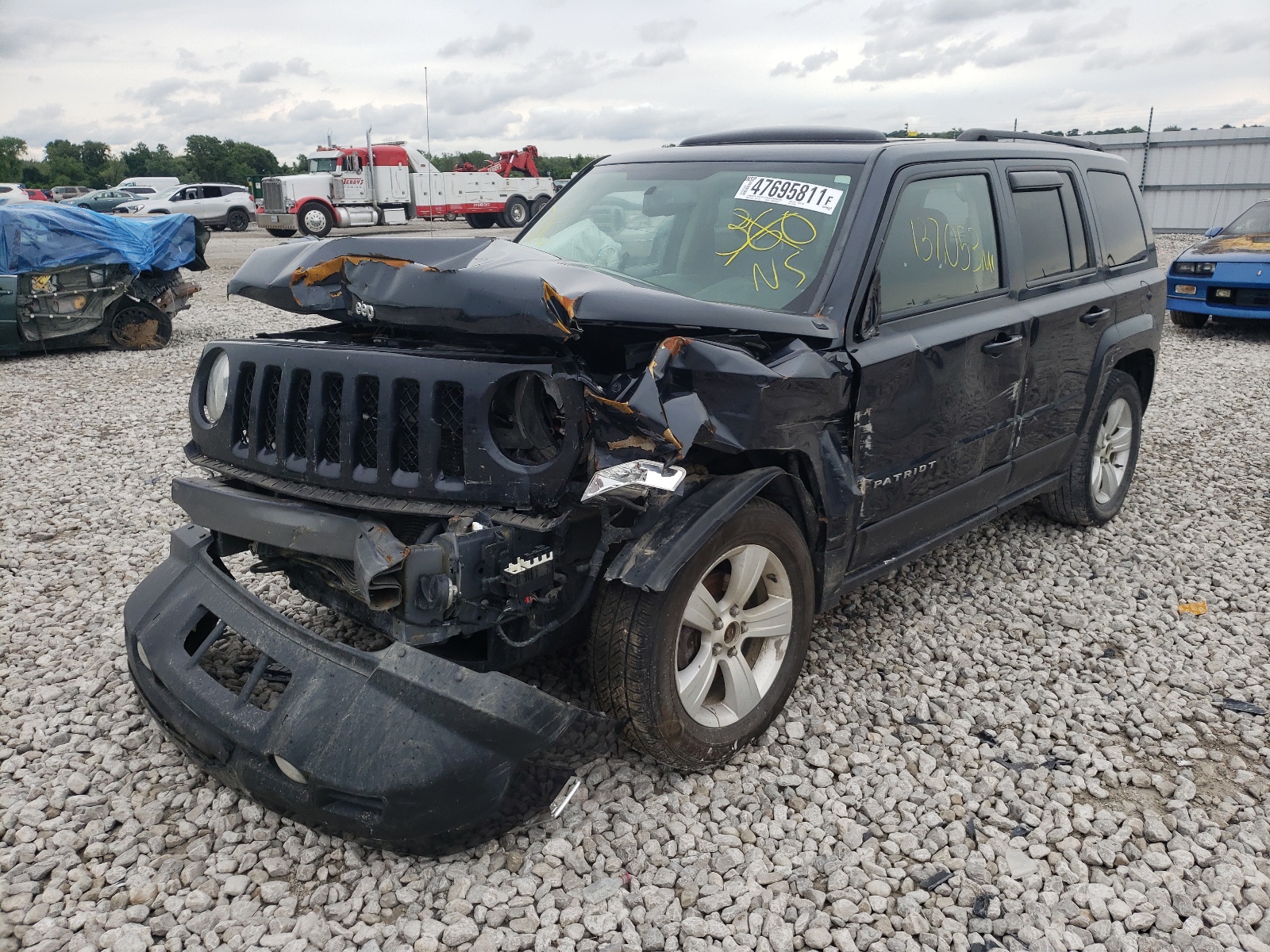 Photo 2 from auction – 2014 JEEP PATRIOT LA with VIN 1C4NJPFB4ED717702