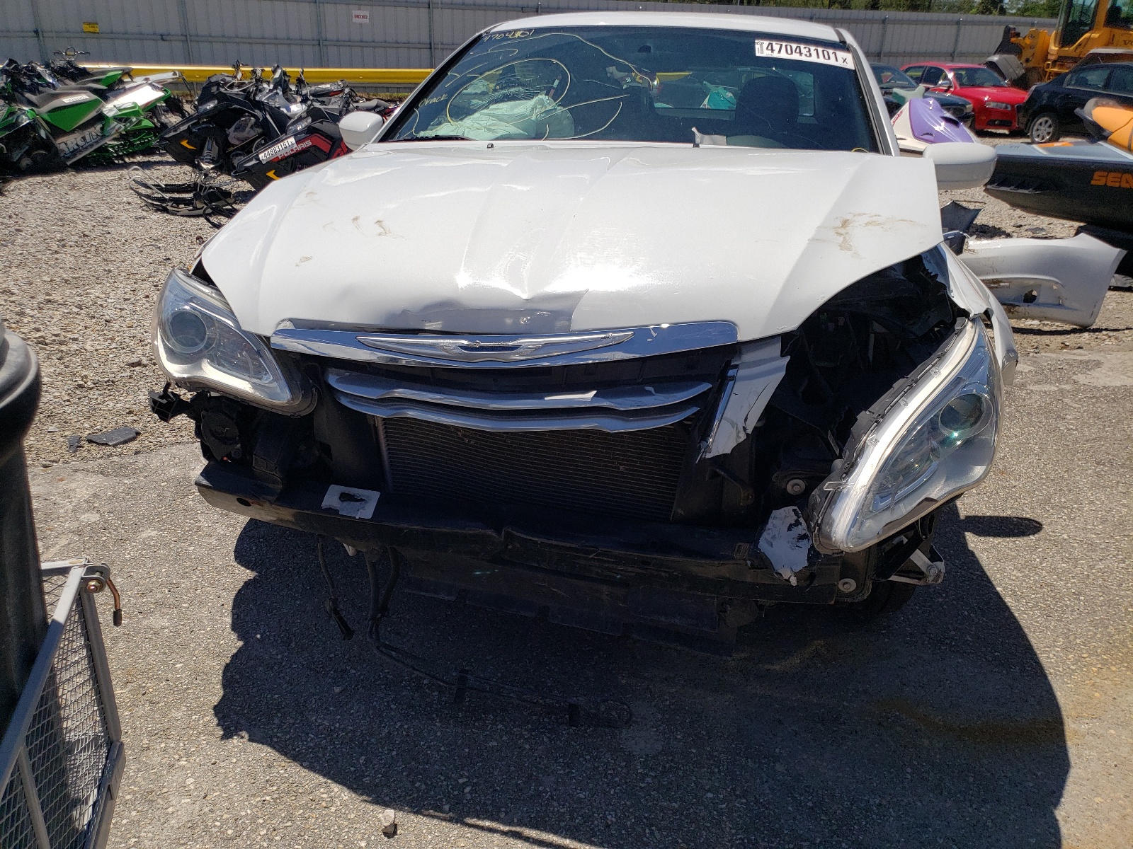 Фото 9 с аукциона – 2014 CHRYSLER 200 LX с VIN 1C3CCBAB8EN231114