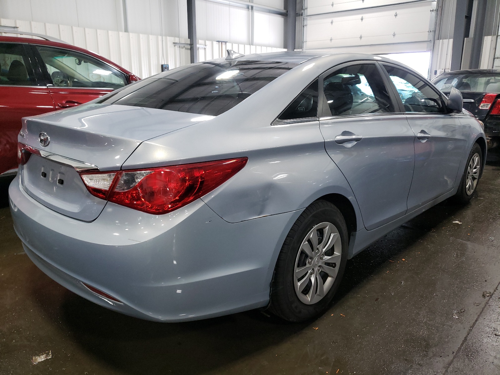 Photo 4 from auction – 2012 HYUNDAI SONATA GLS with VIN 5NPEB4AC9CH324684