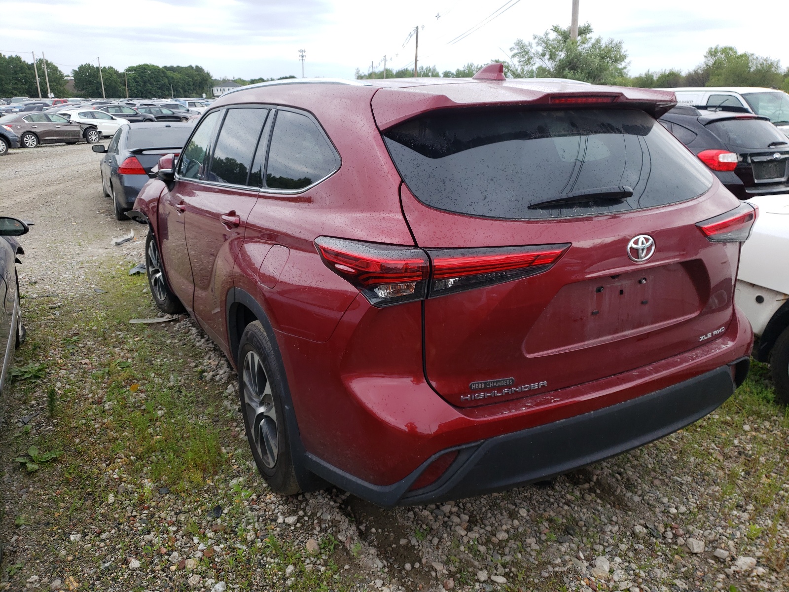 Photo 3 from auction – 2020 TOYOTA HIGHLANDER with VIN 5TDGZRBH4LS008454