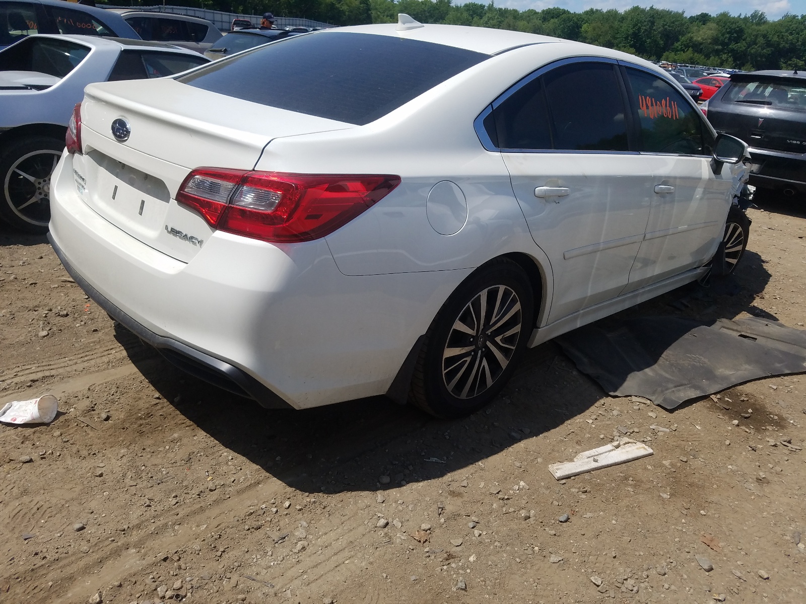 Photo 4 from auction – 2018 SUBARU LEGACY 2.5 with VIN 4S3BNAC65J3025041