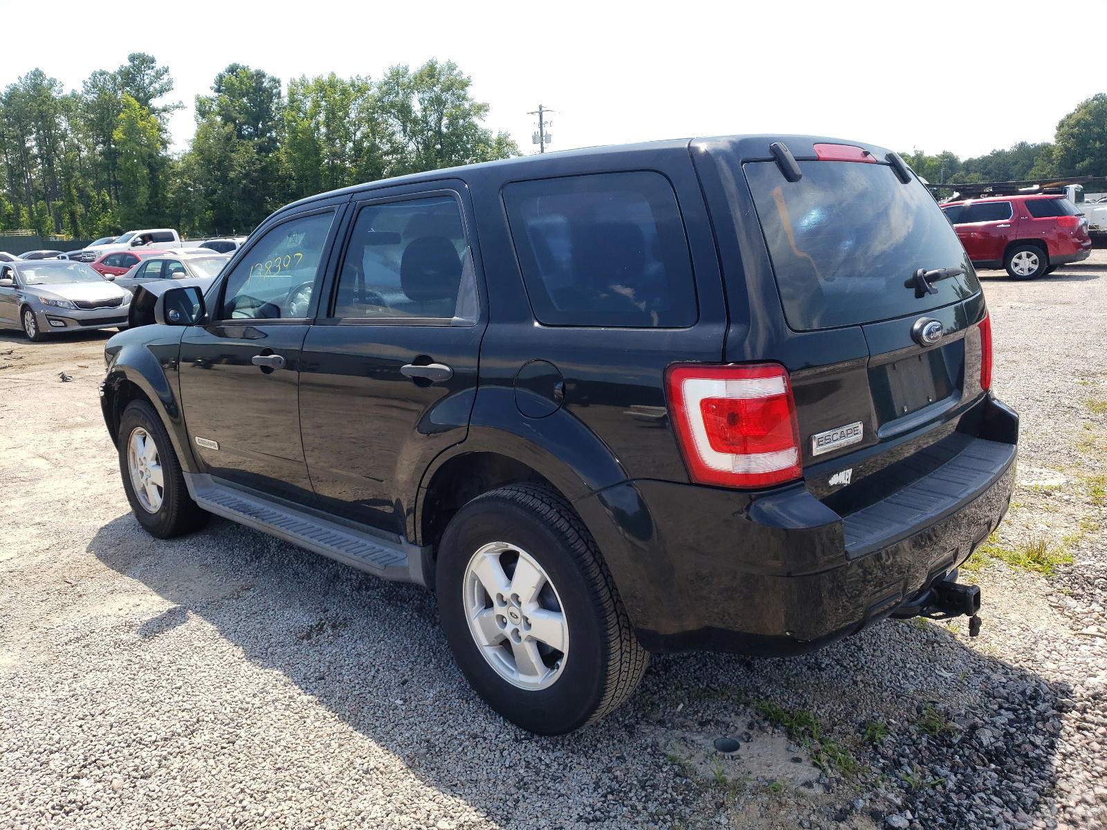 Photo 3 from auction – 2008 FORD ESCAPE XLS with VIN 1FMCU02Z68KD85783