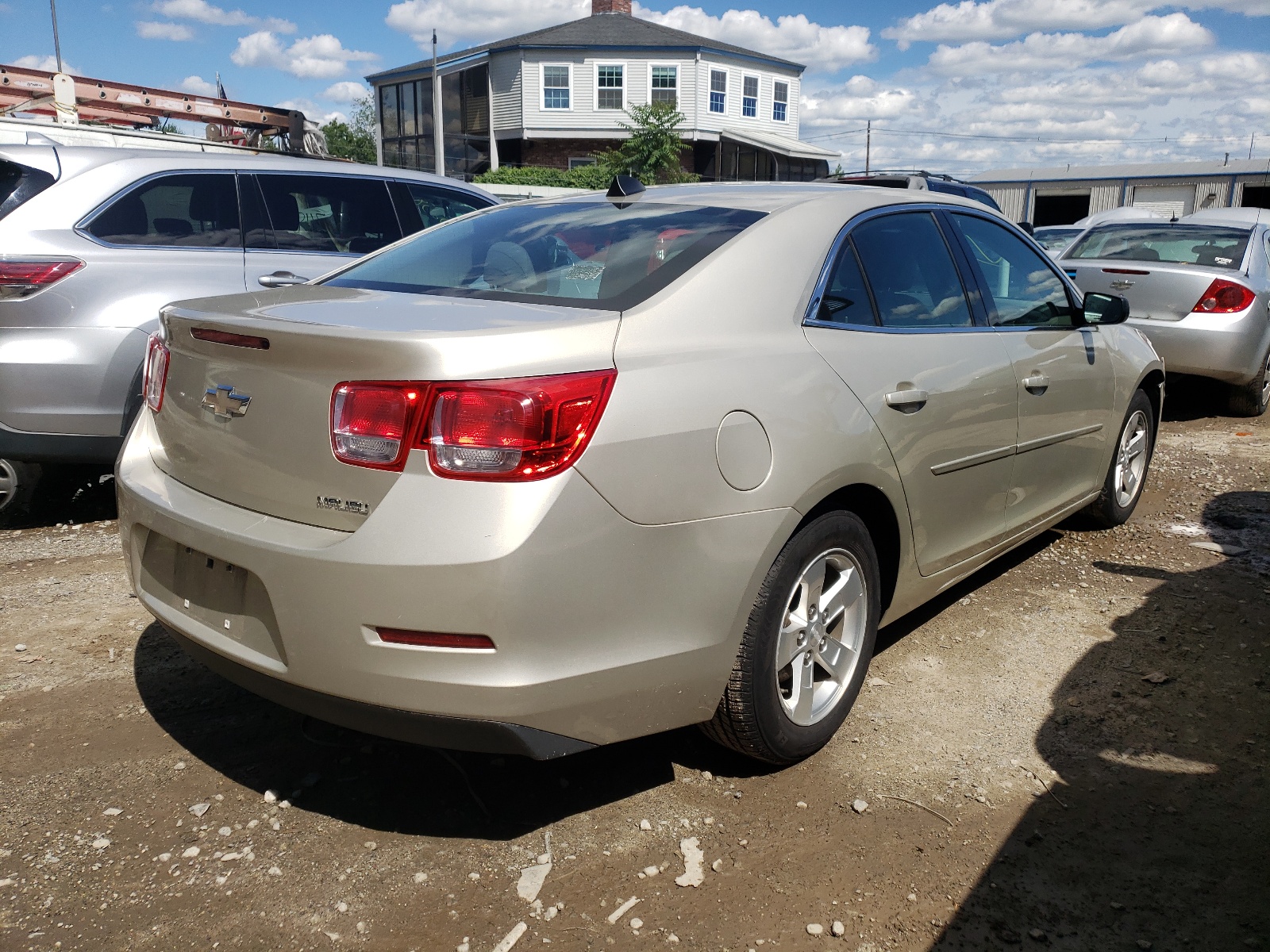 Photo 4 from auction – 2013 CHEVROLET MALIBU LS with VIN 1G11B5SA9DF256683