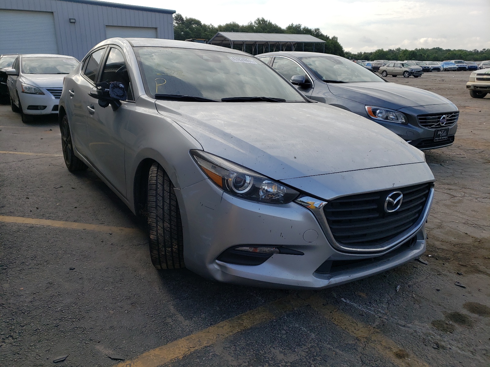 Photo 1 from auction – 2018 MAZDA 3 TOURING with VIN 3MZBN1V32JM206967