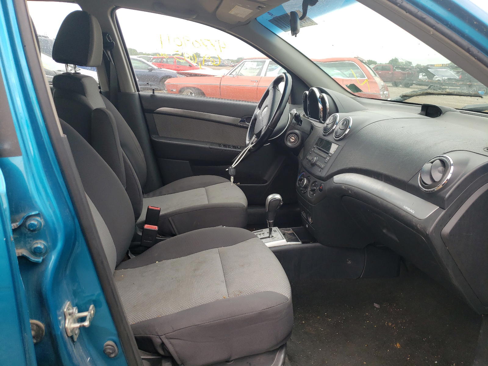 Photo 5 from auction – 2009 PONTIAC G3 with VIN KL2TD66E09B667923