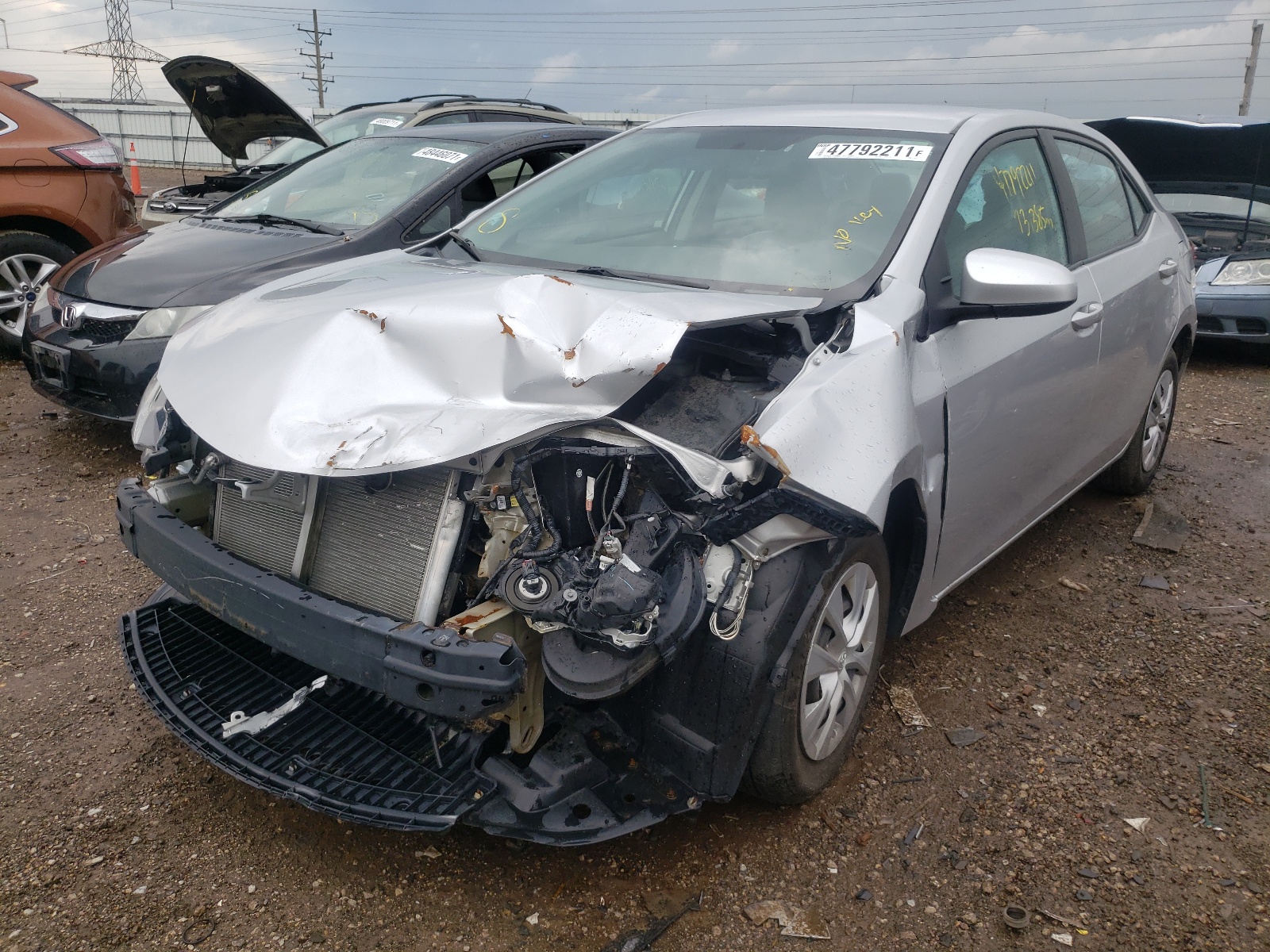 Фото 2 с аукциона – 2014 TOYOTA COROLLA L с VIN 5YFBURHEXEP070684