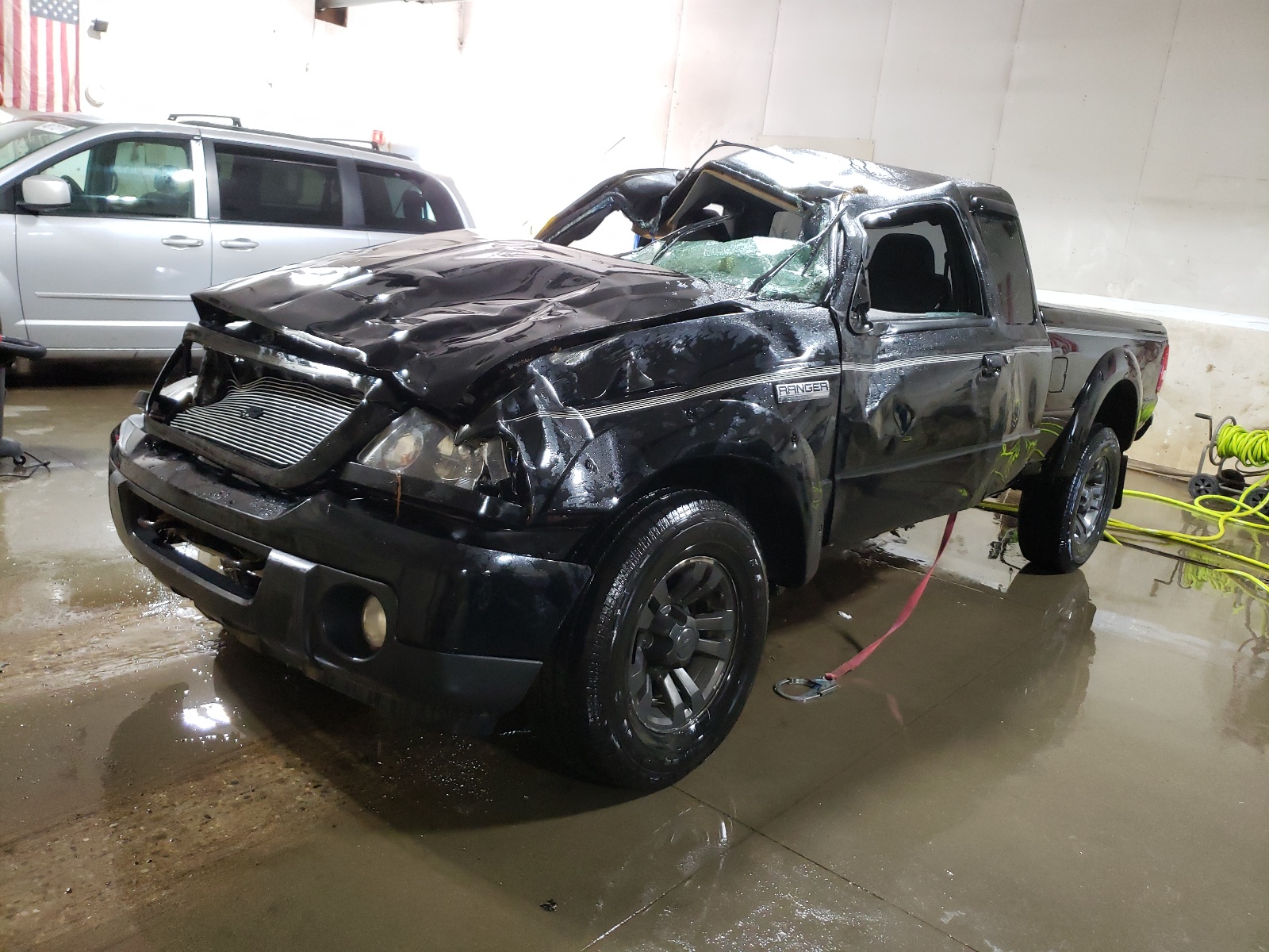 Photo 2 from auction – 2009 FORD RANGER SUP with VIN 1FTZR45EX9PA07891
