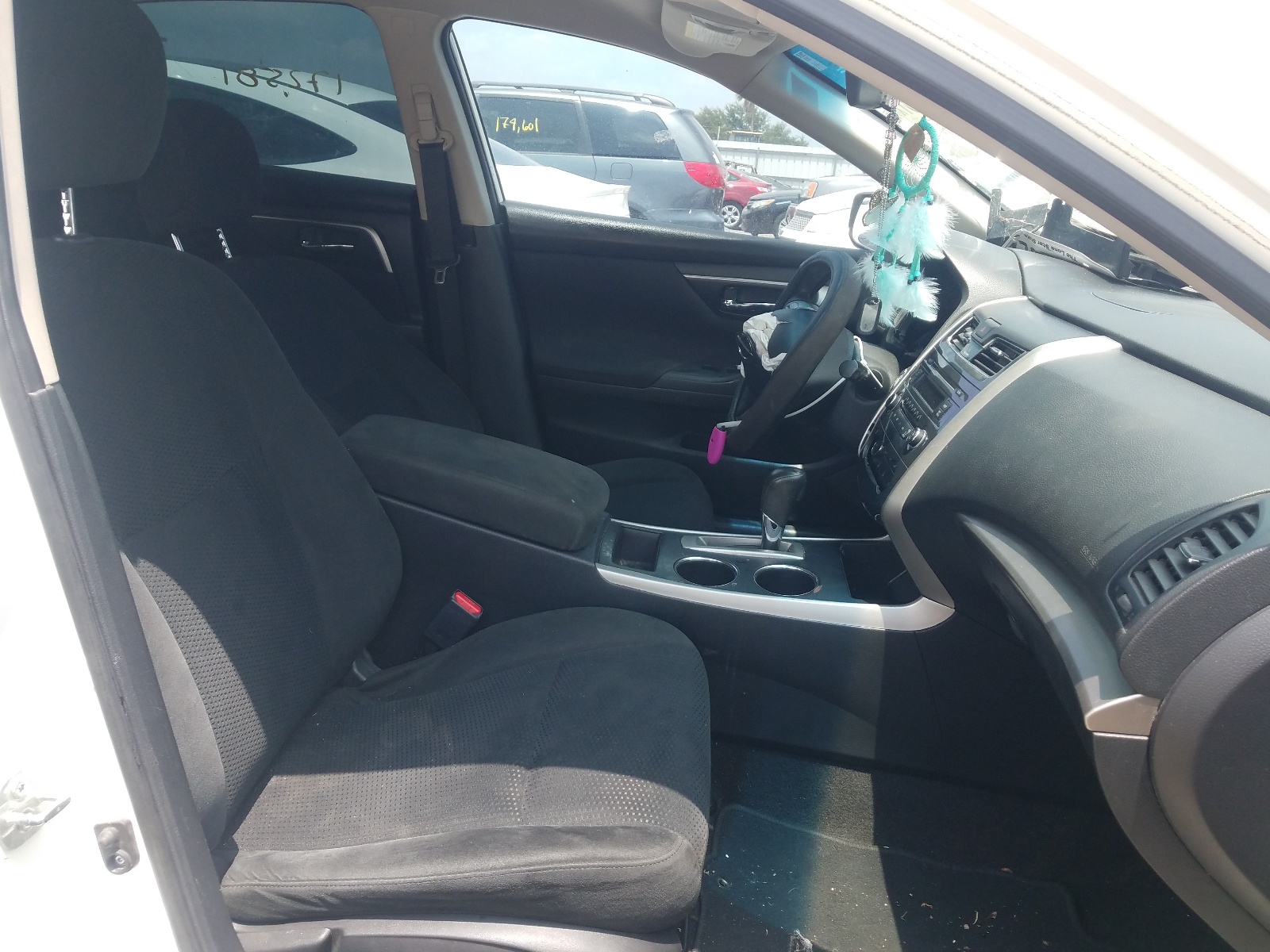 Photo 5 from auction – 2015 NISSAN ALTIMA 2.5 with VIN 1N4AL3AP8FN326591