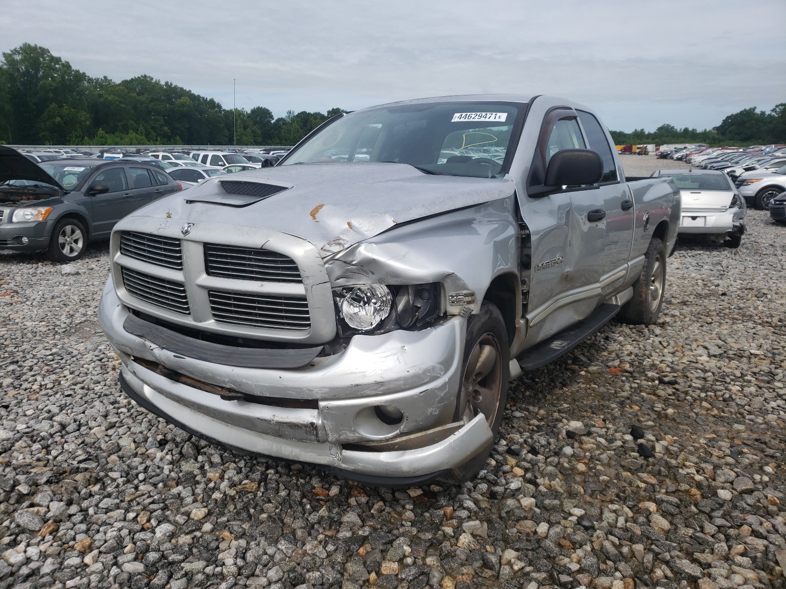 Zdjęcie 2 z aukcji – 2005 DODGE RAM 1500 S z VIN 1D7HA18D65J634739