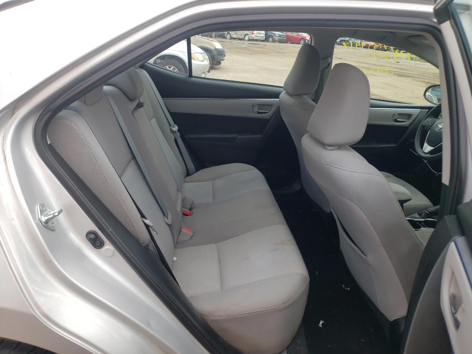 Photo 6 from auction – 2016 TOYOTA COROLLA L with VIN 5YFBURHE2GP412907