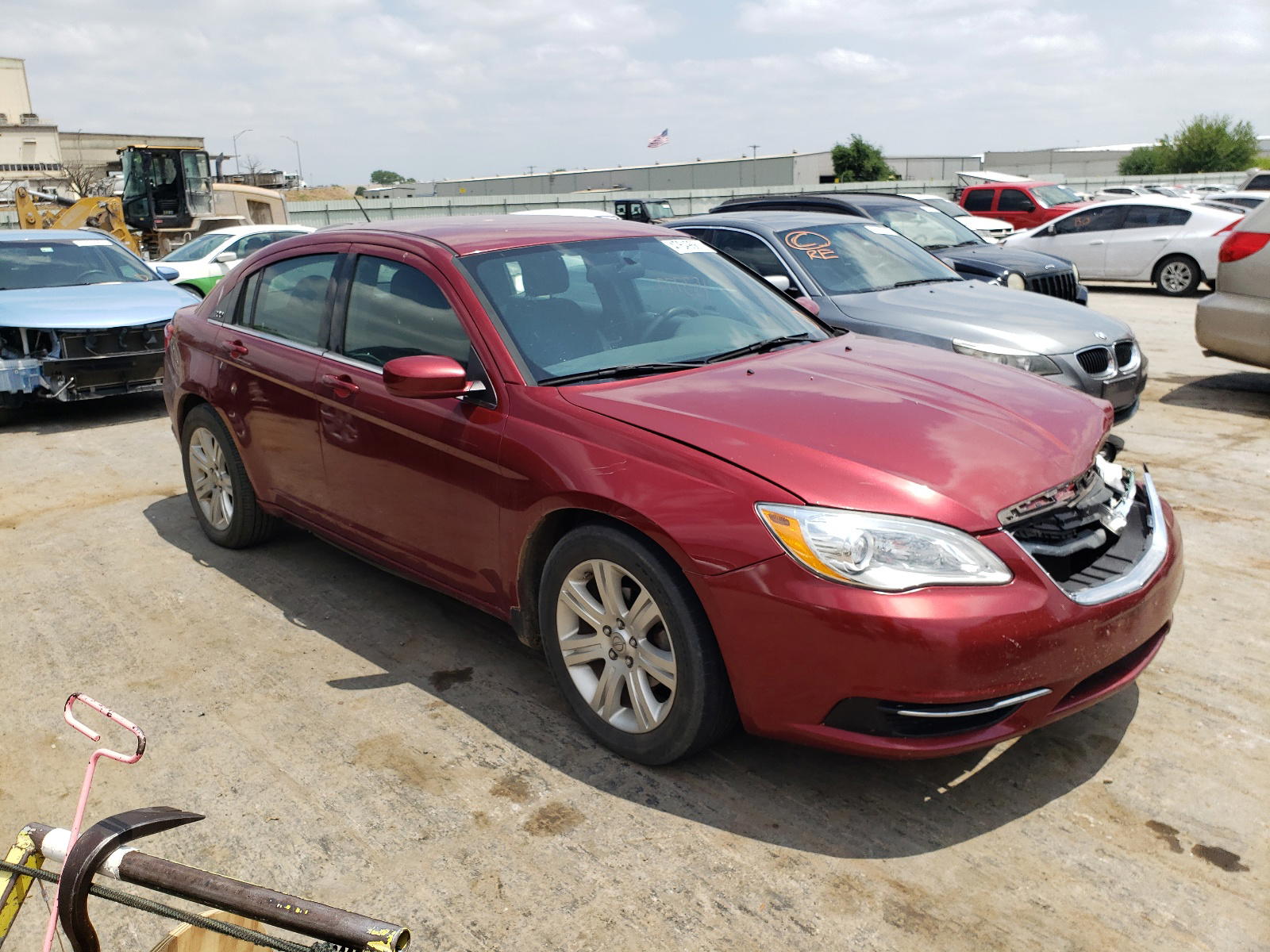 CHRYSLER 200 LX 2013 with VIN 1C3CCBAB2DN671294 - Photo from auction