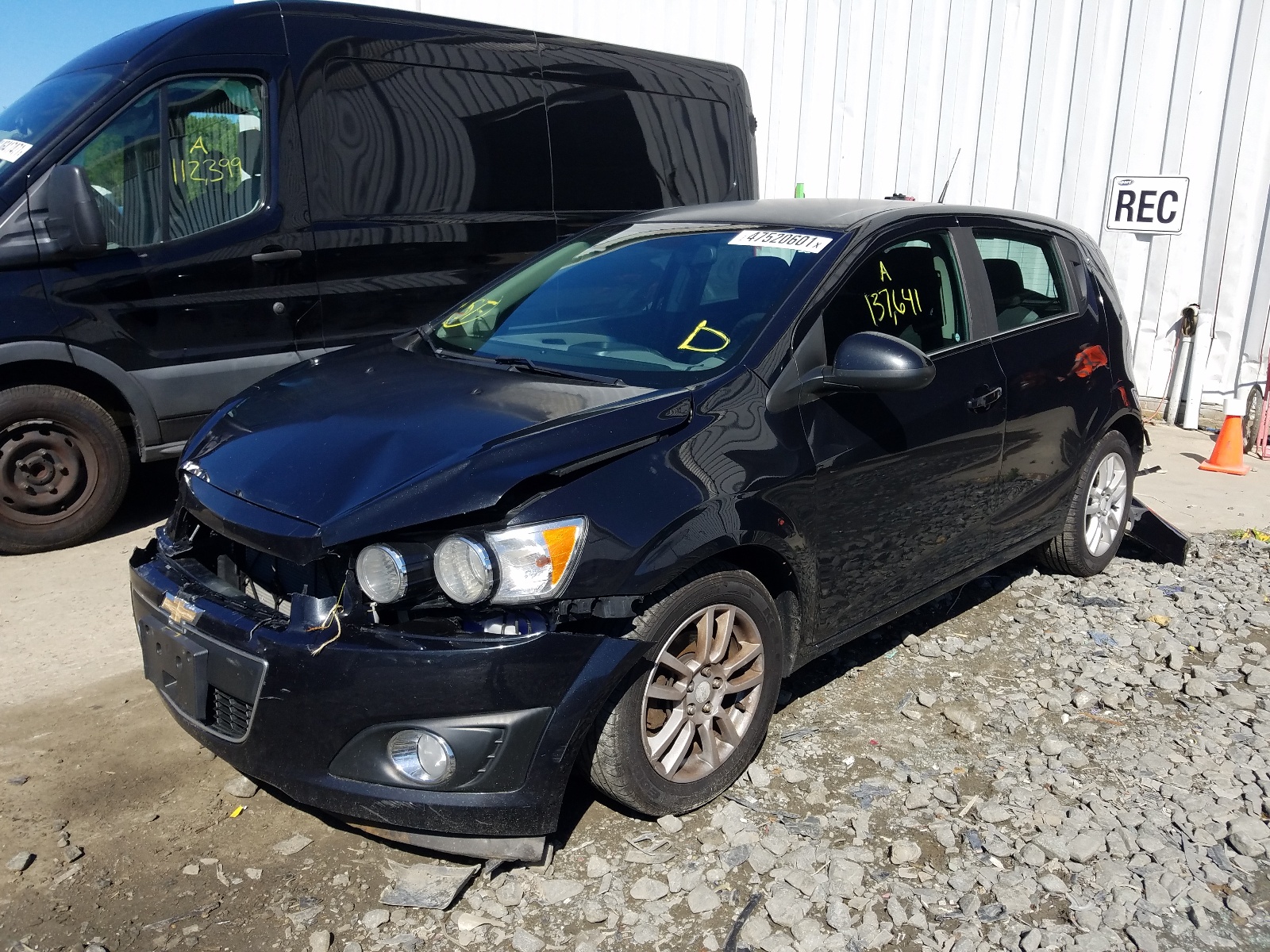 Photo 2 from auction – 2013 CHEVROLET SONIC LT with VIN 1G1JC6SG4D4124613