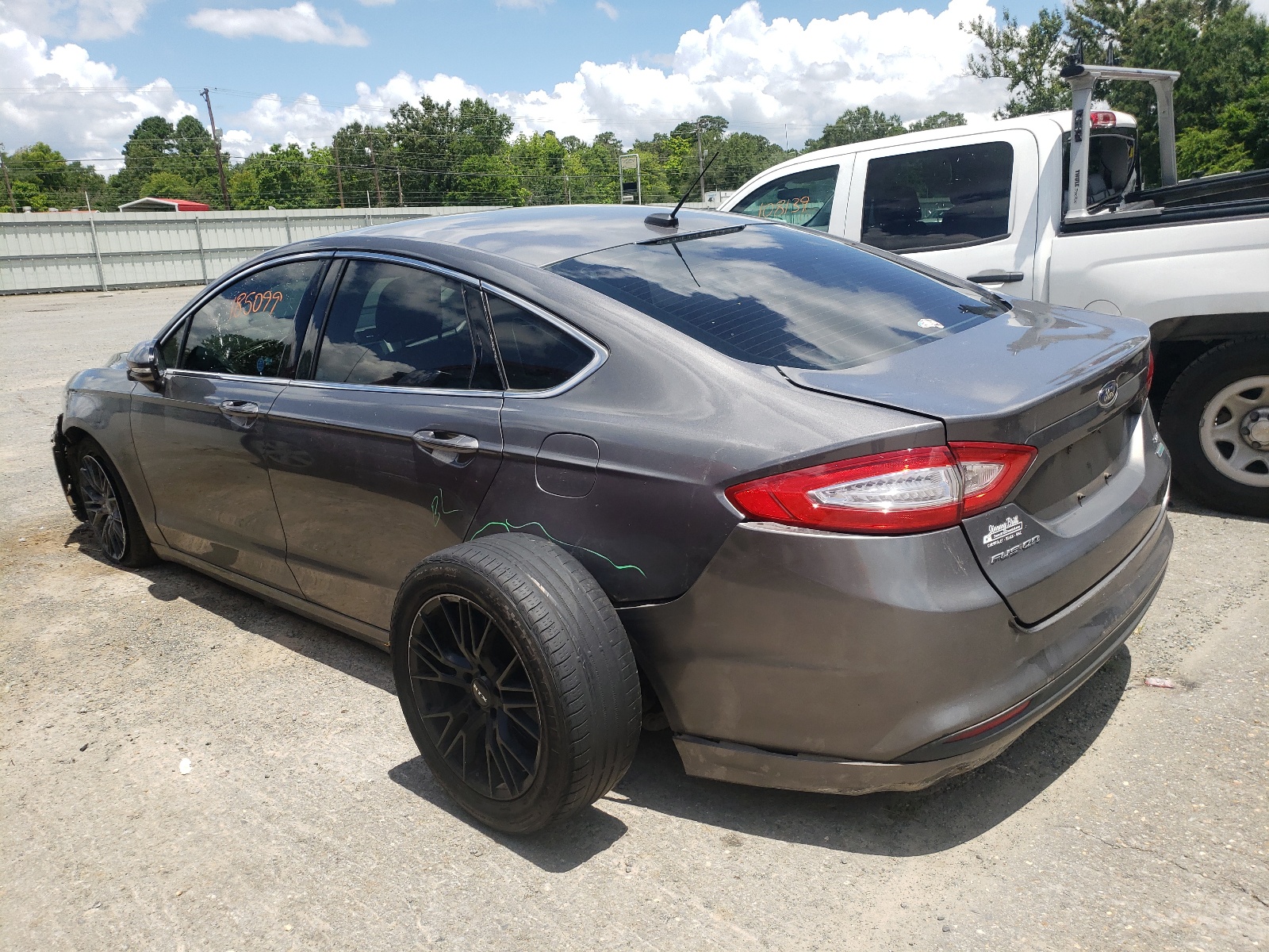 Photo 3 from auction – 2013 FORD FUSION SE with VIN 3FA6P0HR7DR167086