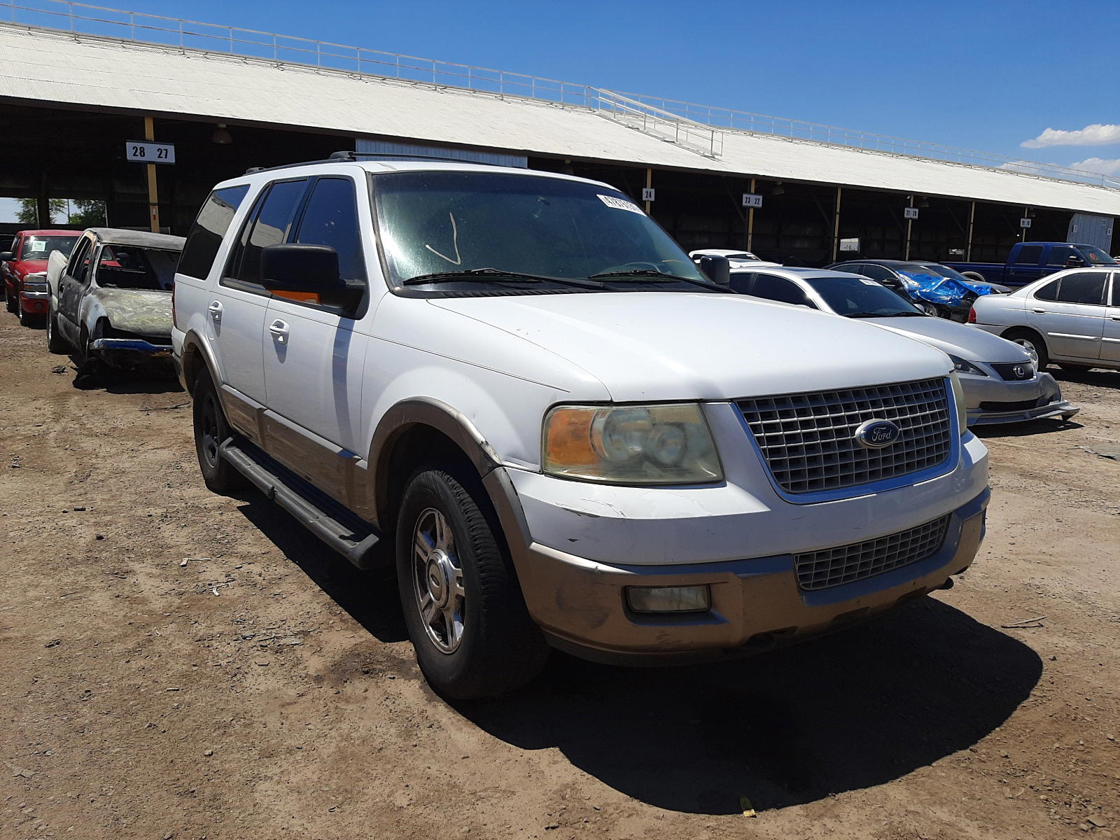 FORD EXPEDITION 2003 with VIN 1FMFU18L03LA51337 - Photo from auction