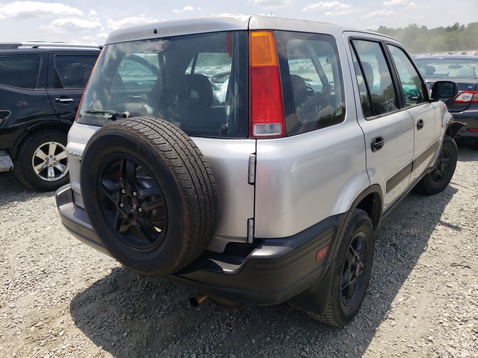 Photo 4 from auction – 2001 HONDA CR-V LX with VIN JHLRD28491S006340