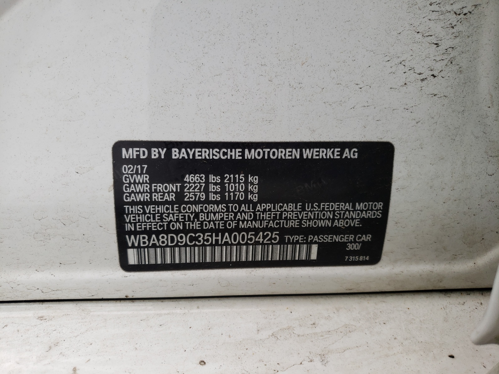 صورة رقم 10 من المزاد - 2017 BMW 330 XI مع VIN WBA8D9C35HA005425