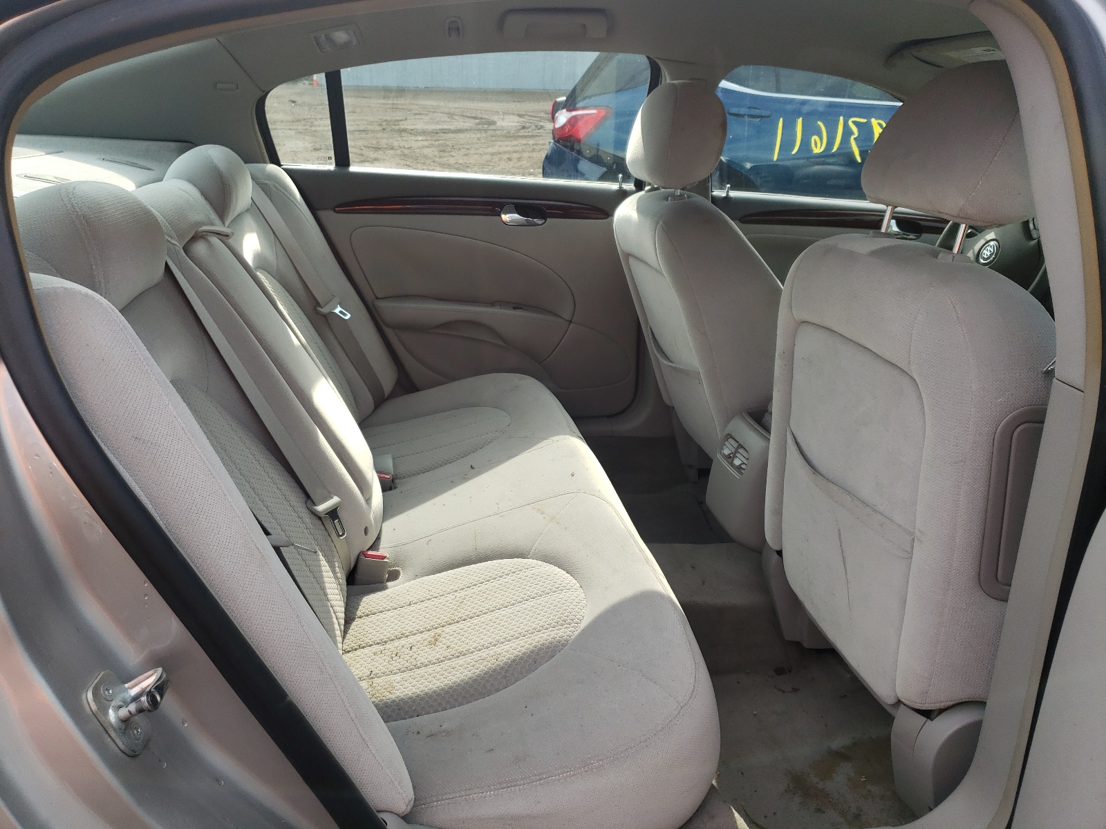 Photo 6 from auction – 2006 BUICK LUCERNE CX with VIN 1G4HP57276U212135