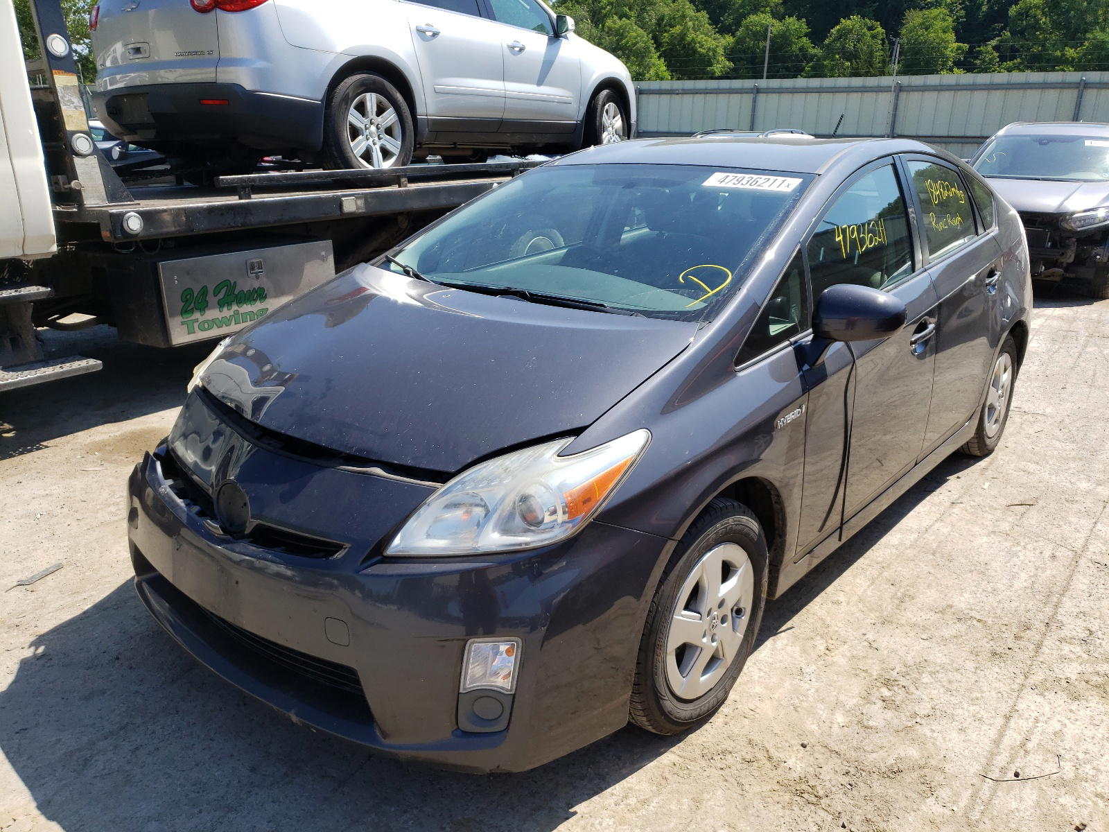 Photo 2 from auction – 2011 TOYOTA PRIUS with VIN JTDKN3DU7B1363983