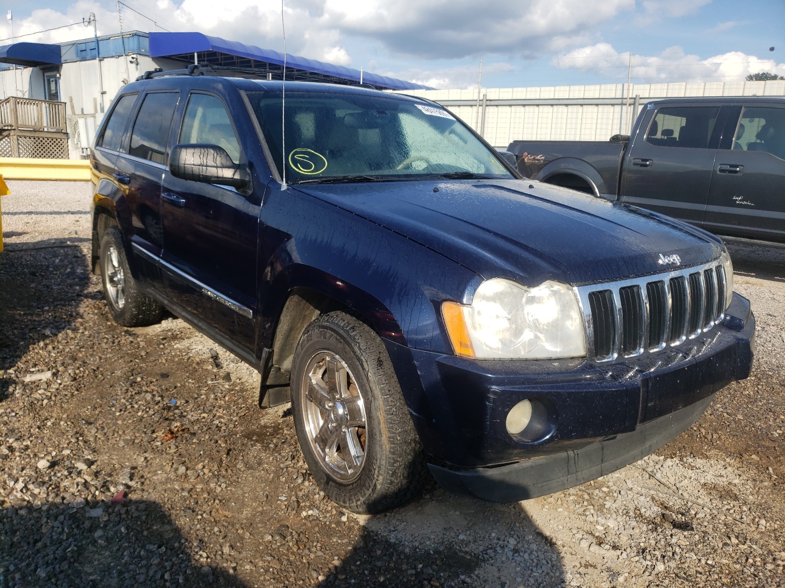 Photo 1 from auction – 2005 JEEP GRAND CHER with VIN 1J4HR58255C677802