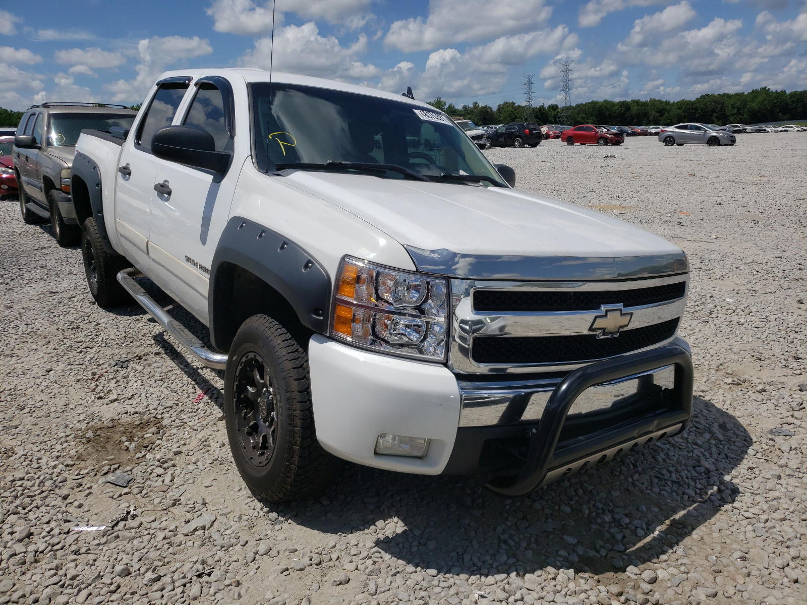 CHEVROLET SILVERADO 2007 with VIN 2GCEK13M971517140 - Photo from auction