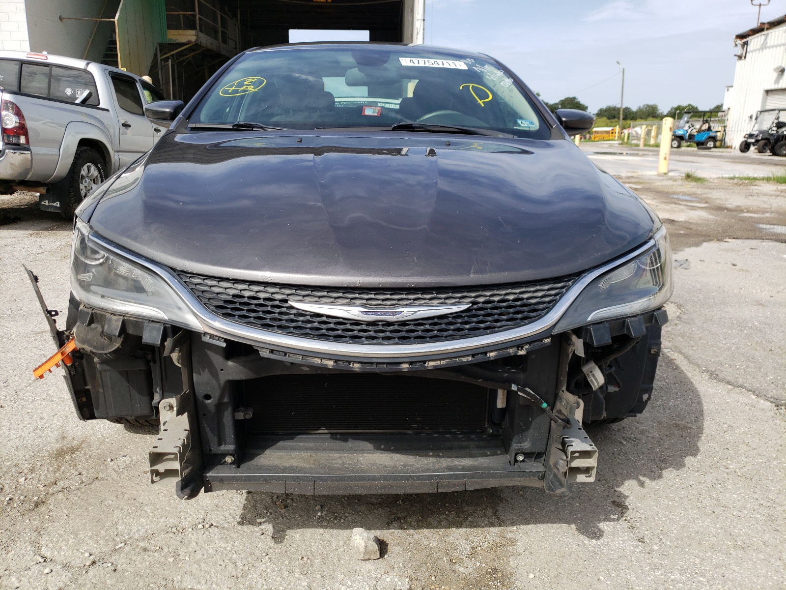 صورة رقم 9 من المزاد - 2015 CHRYSLER 200 LIMITE مع VIN 1C3CCCAB6FN570896