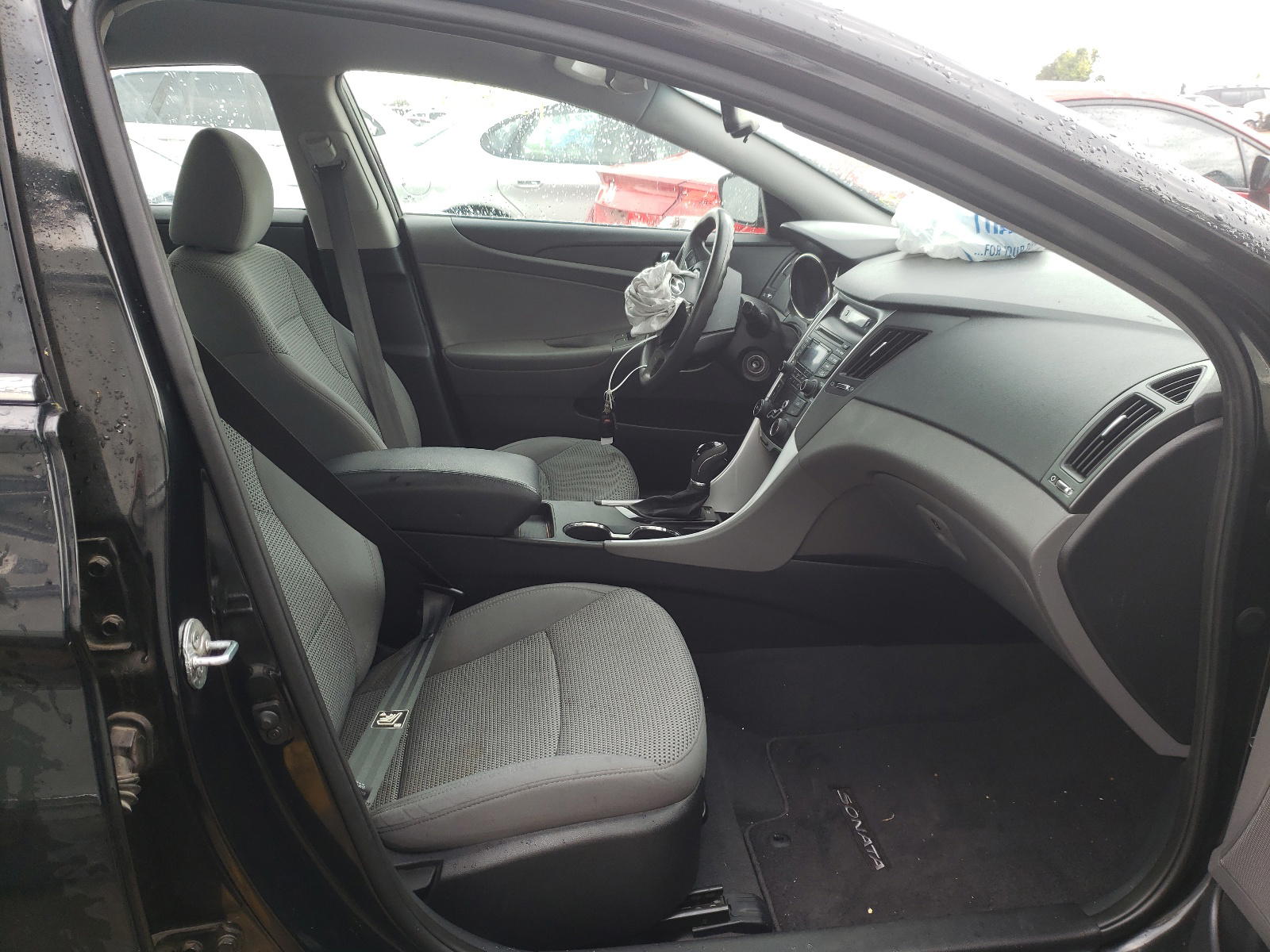 Photo 5 from auction – 2012 HYUNDAI SONATA GLS with VIN 5NPEB4AC3CH431312