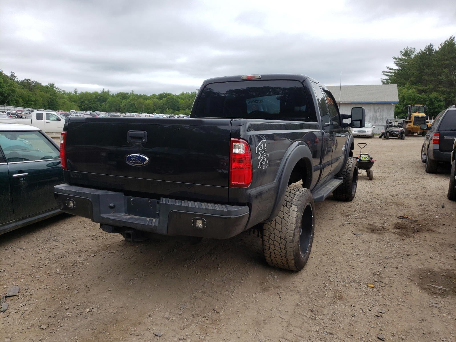 Photo 4 from auction – 2011 FORD F250 SUPER with VIN 1FT7X2BT3BEB47299
