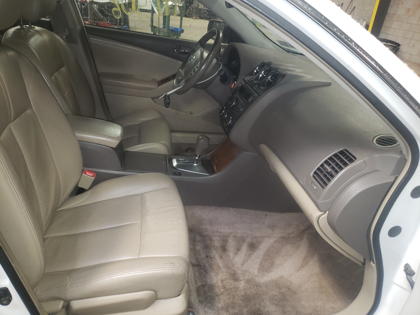 Photo 5 from auction – 2008 NISSAN ALTIMA with VIN 1N4AL21E28N490625