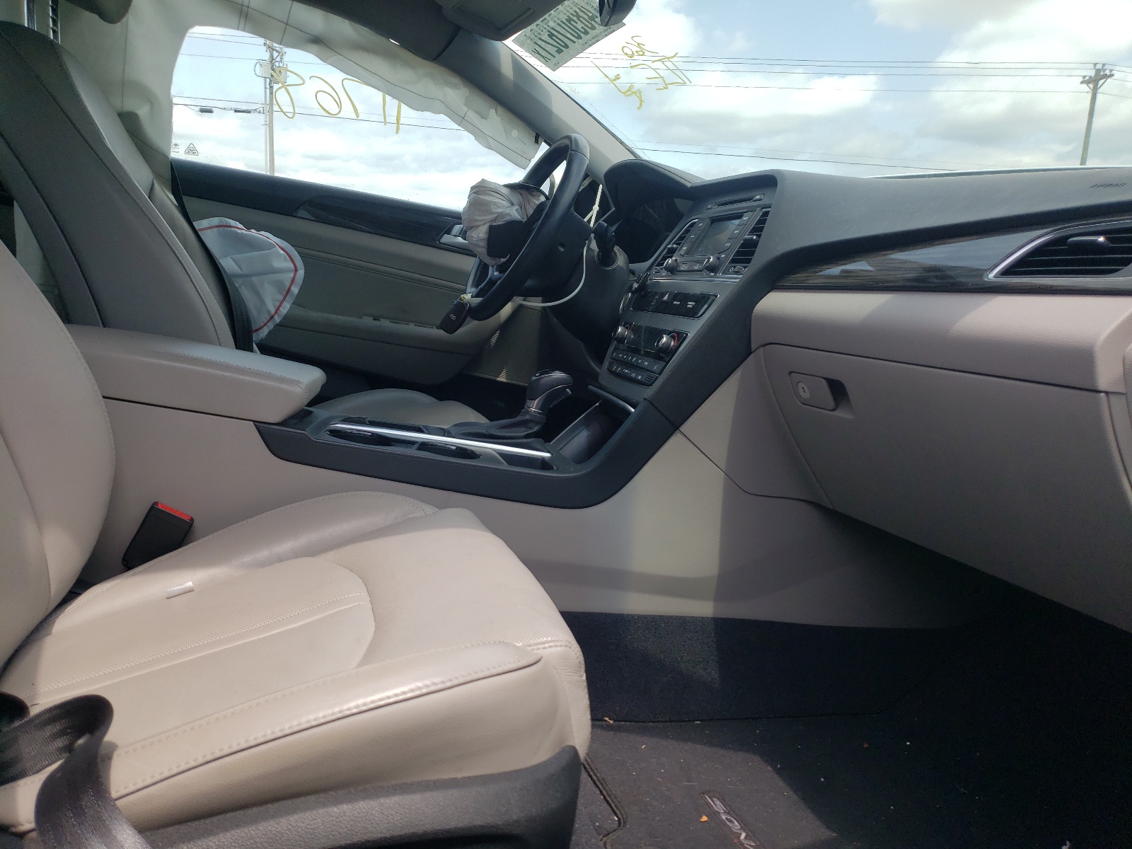 Photo 5 from auction – 2015 HYUNDAI SONATA SPO with VIN 5NPE34AF6FH057550